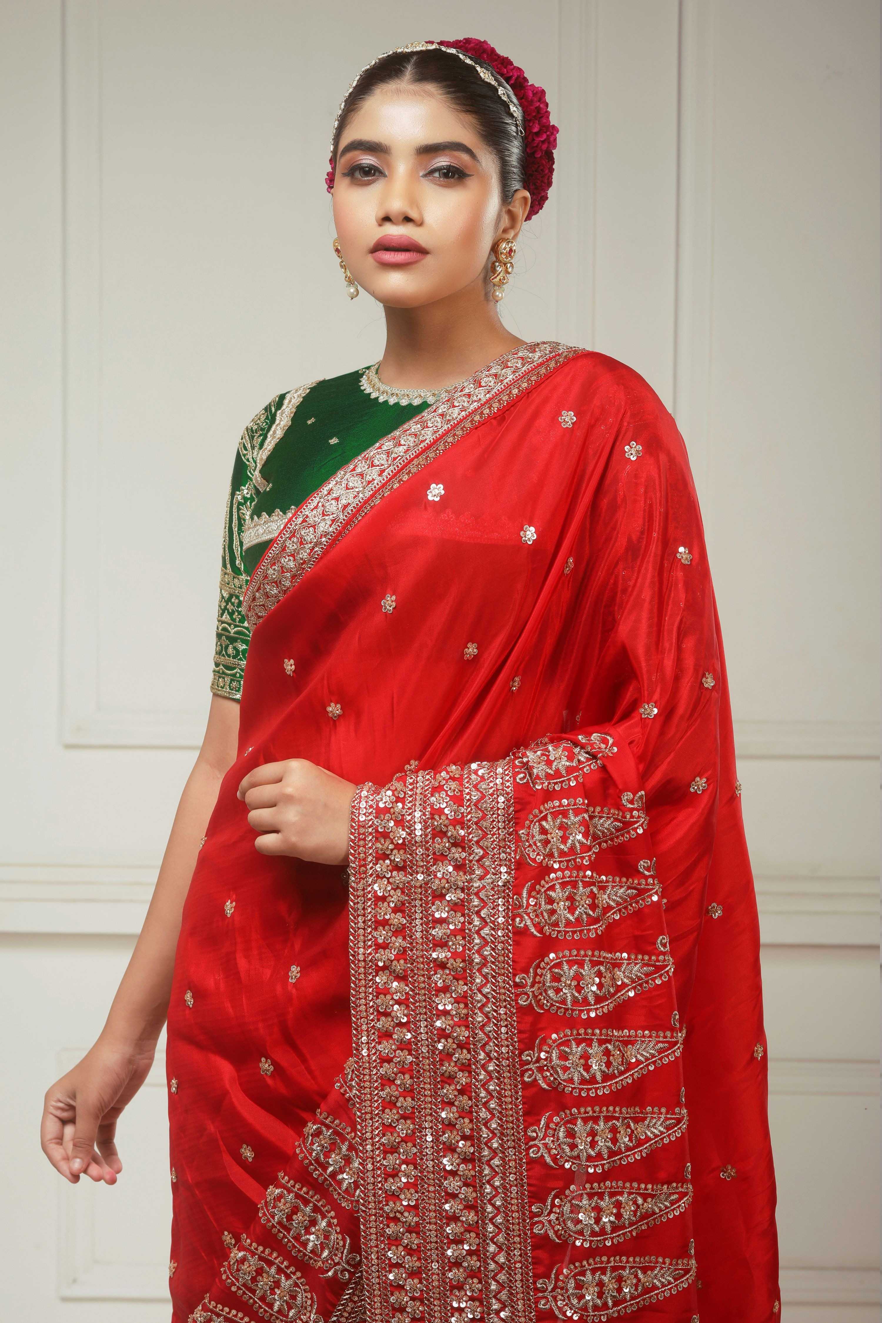 SCARLET LUXE SAREE