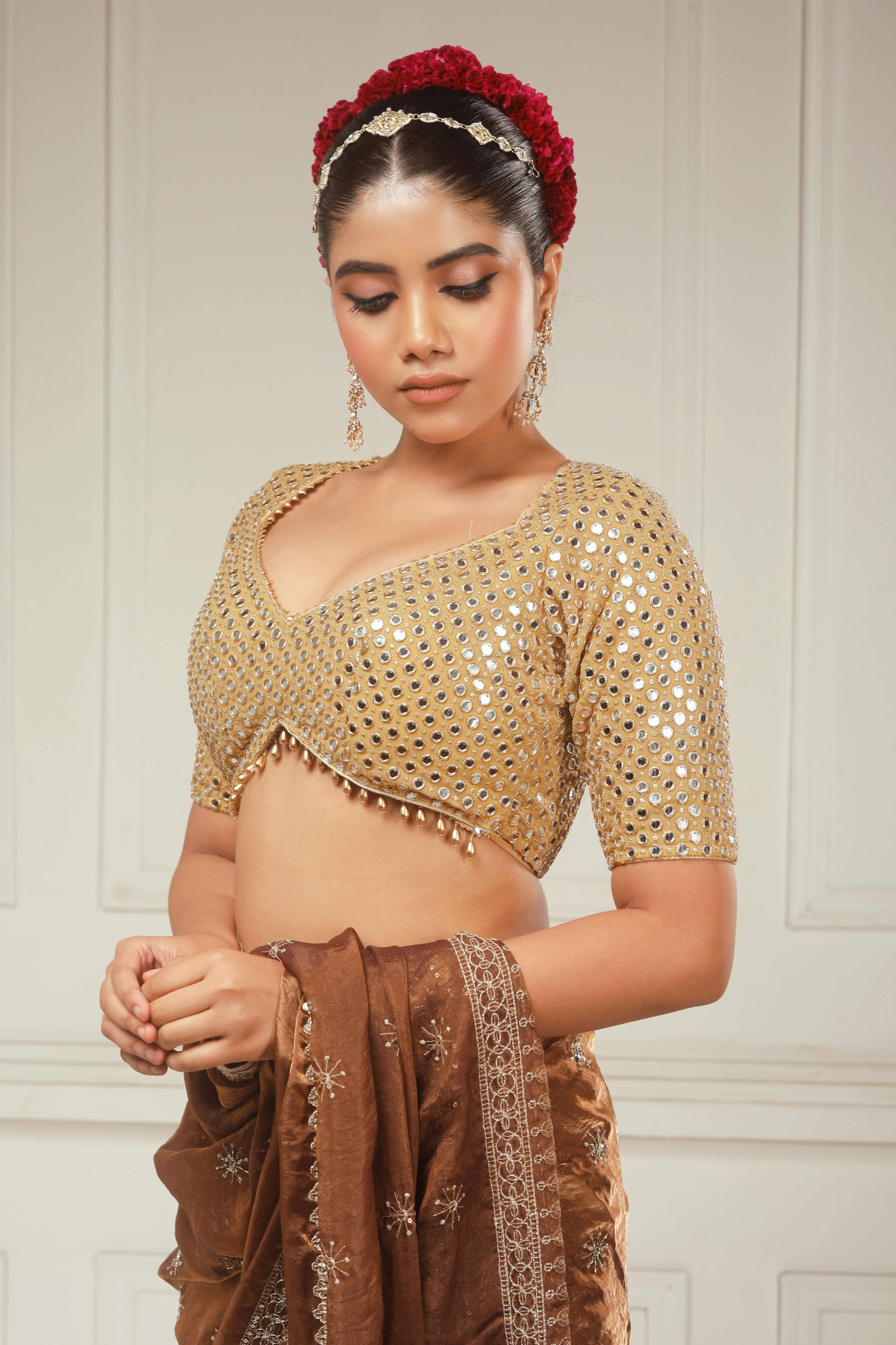 GOLDEN GOSSIP BLOUSE