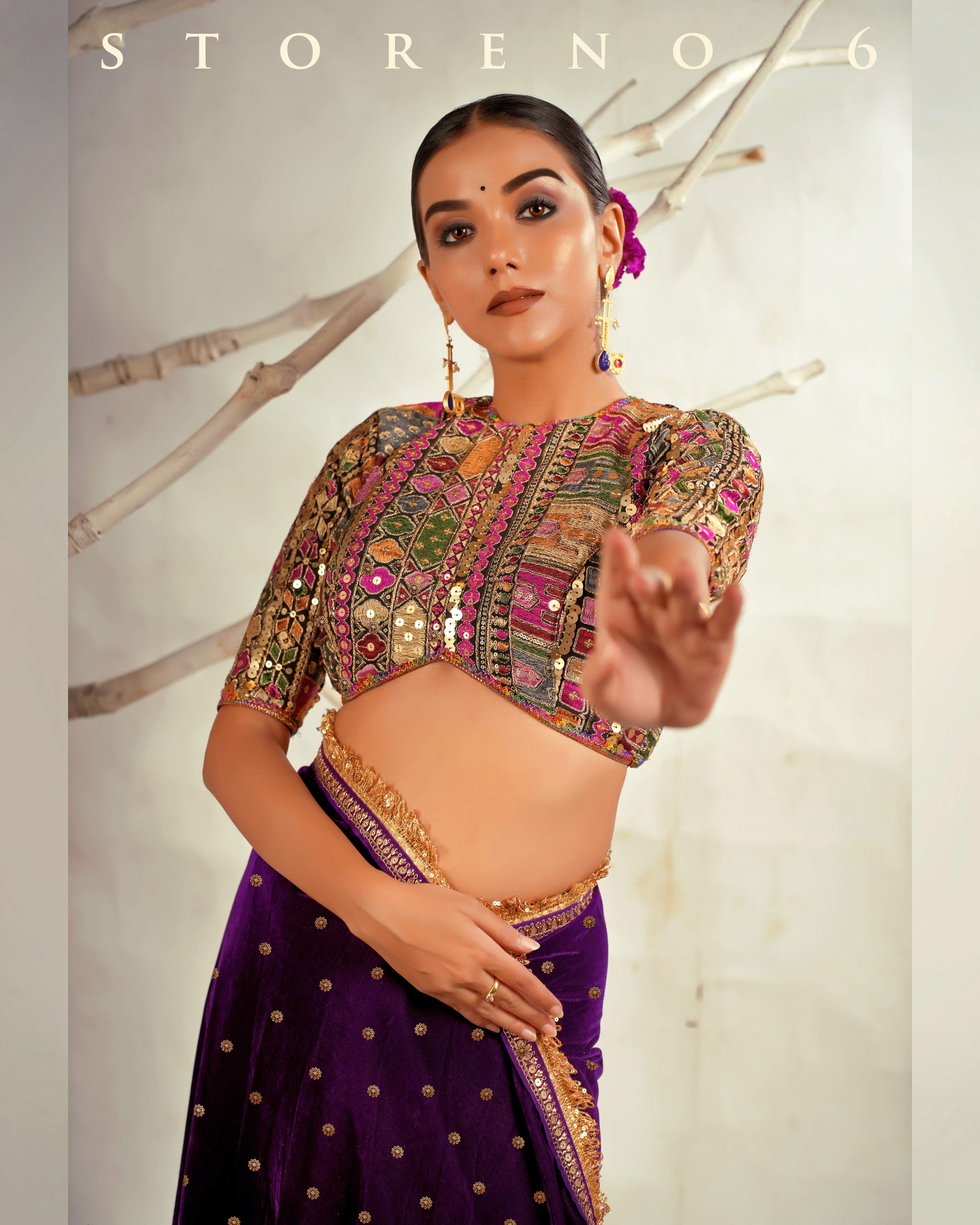 THE PURPLE WONDER SAREE WITH GUL KAARI SIAH CLASSIC BLOUSE