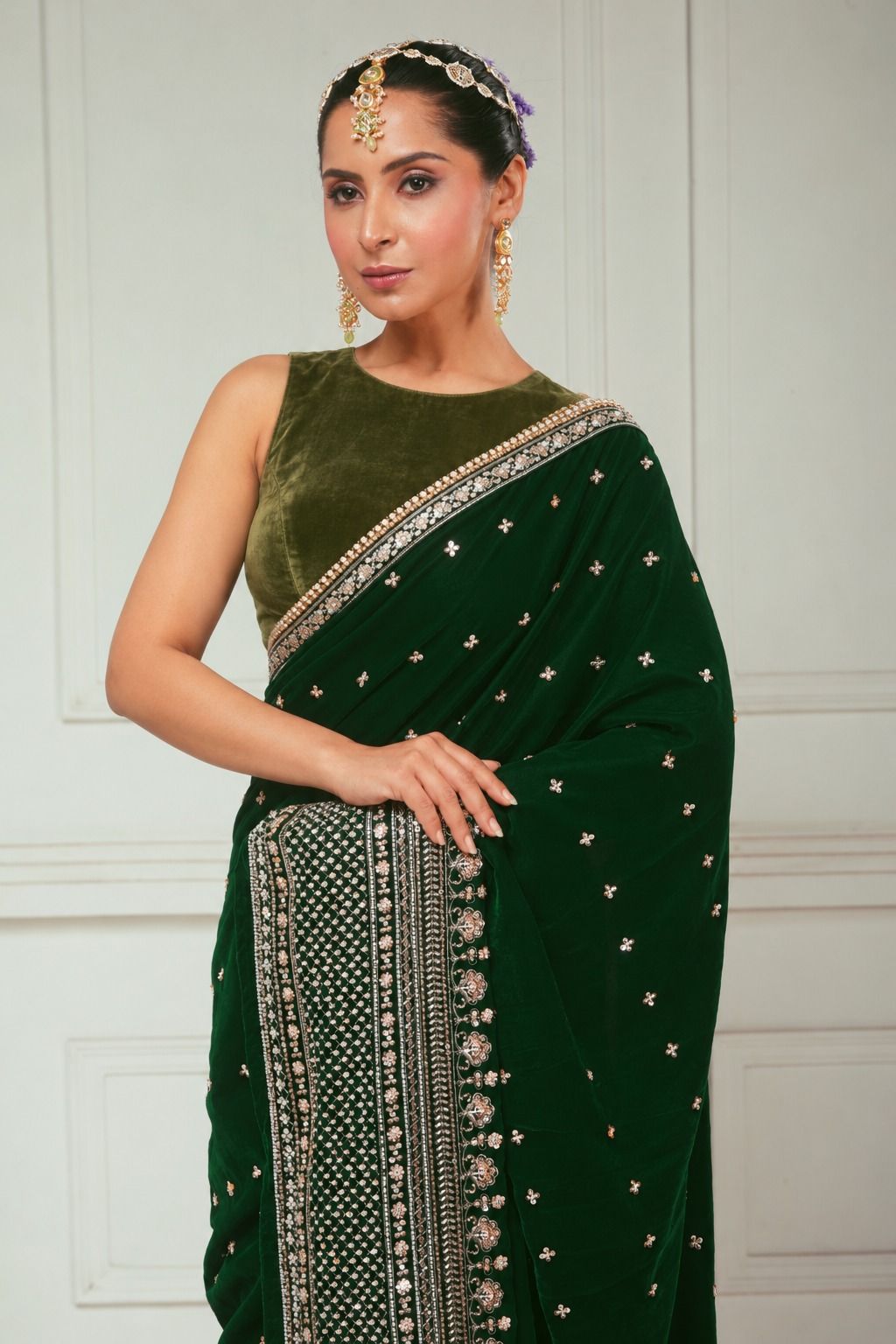 GARDEN GRANDEUR SAREE AND BLOUSE SET
