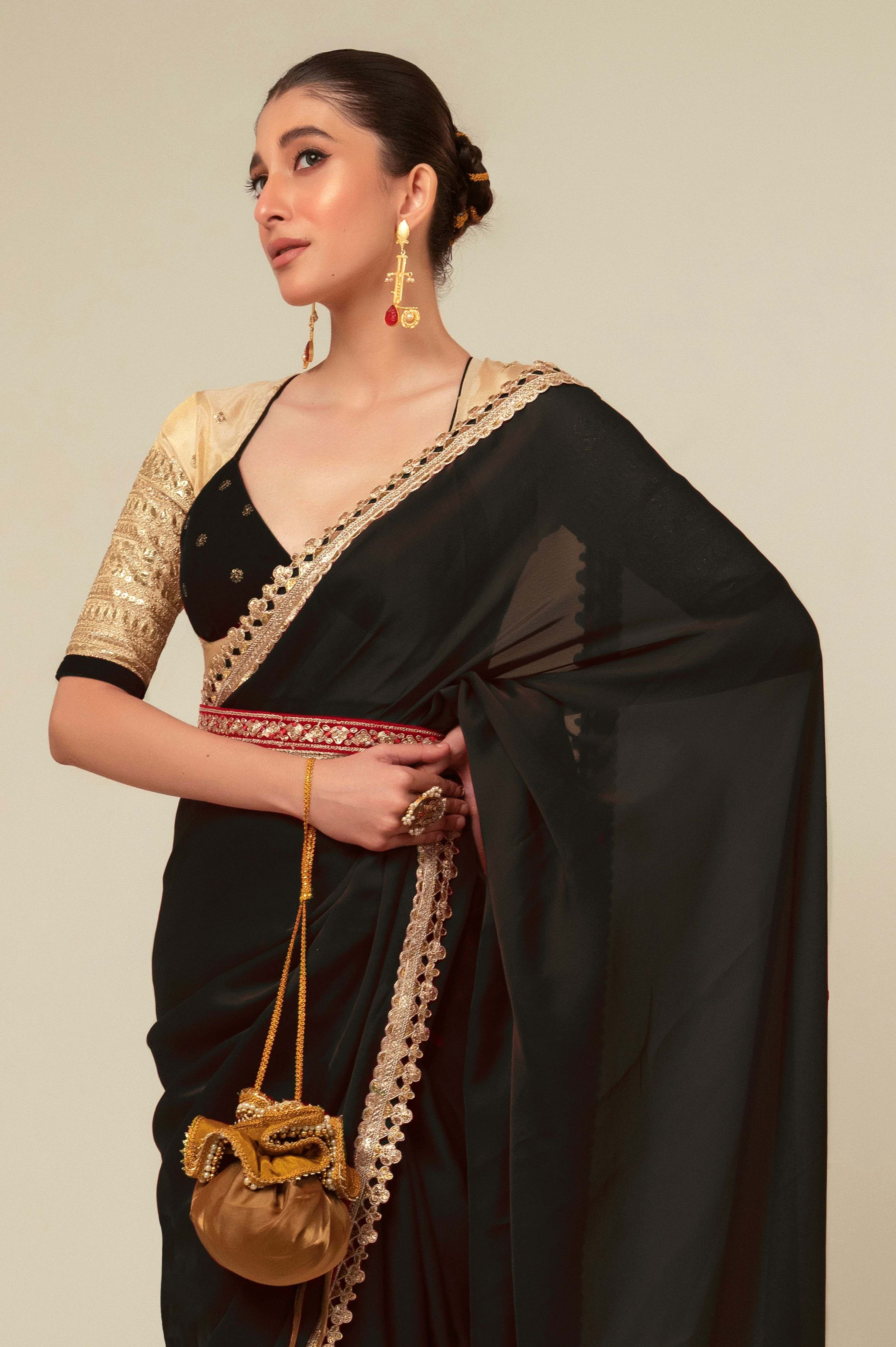 GLAM GROOVE SAREE