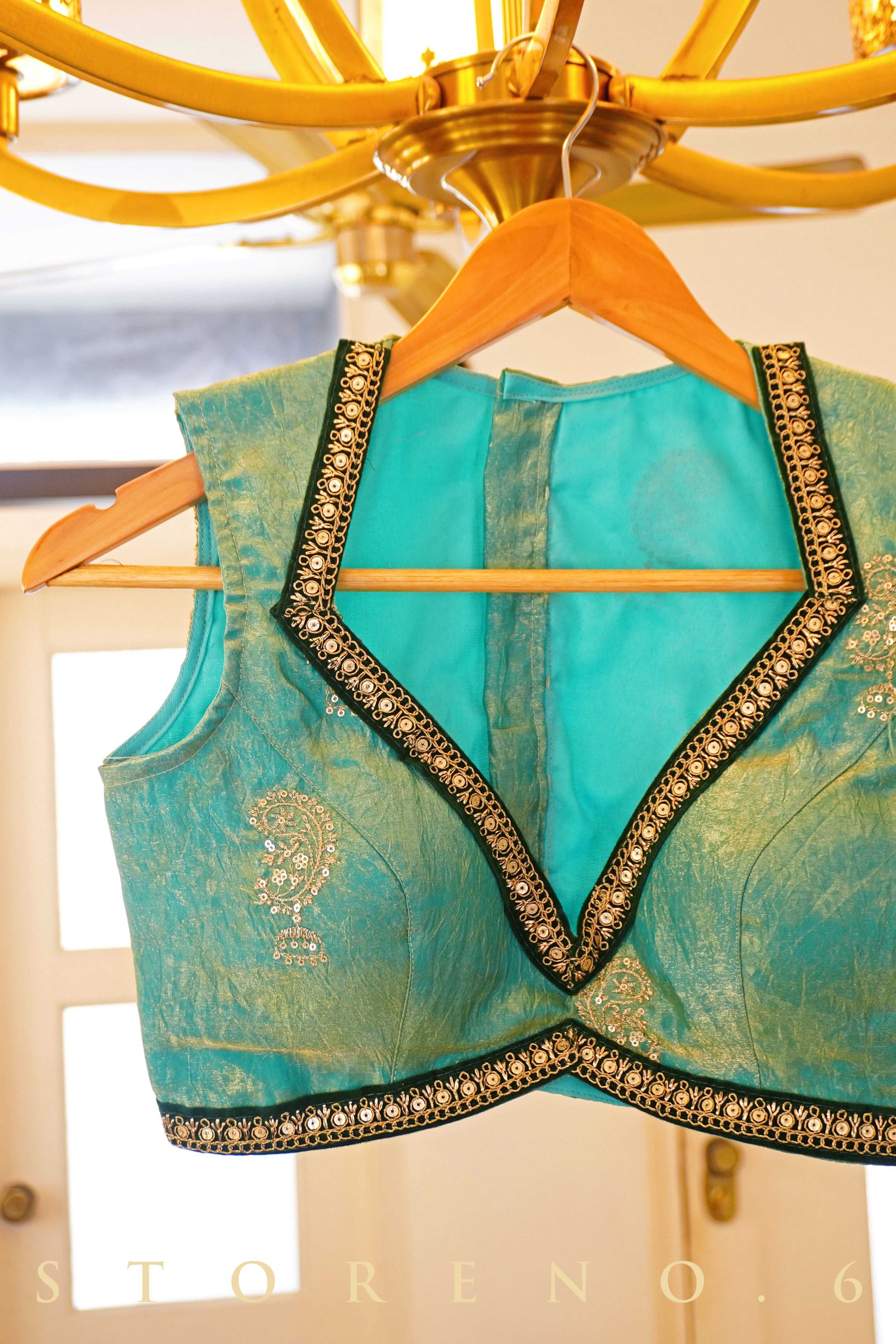 AUTUMN SKY BLOUSE