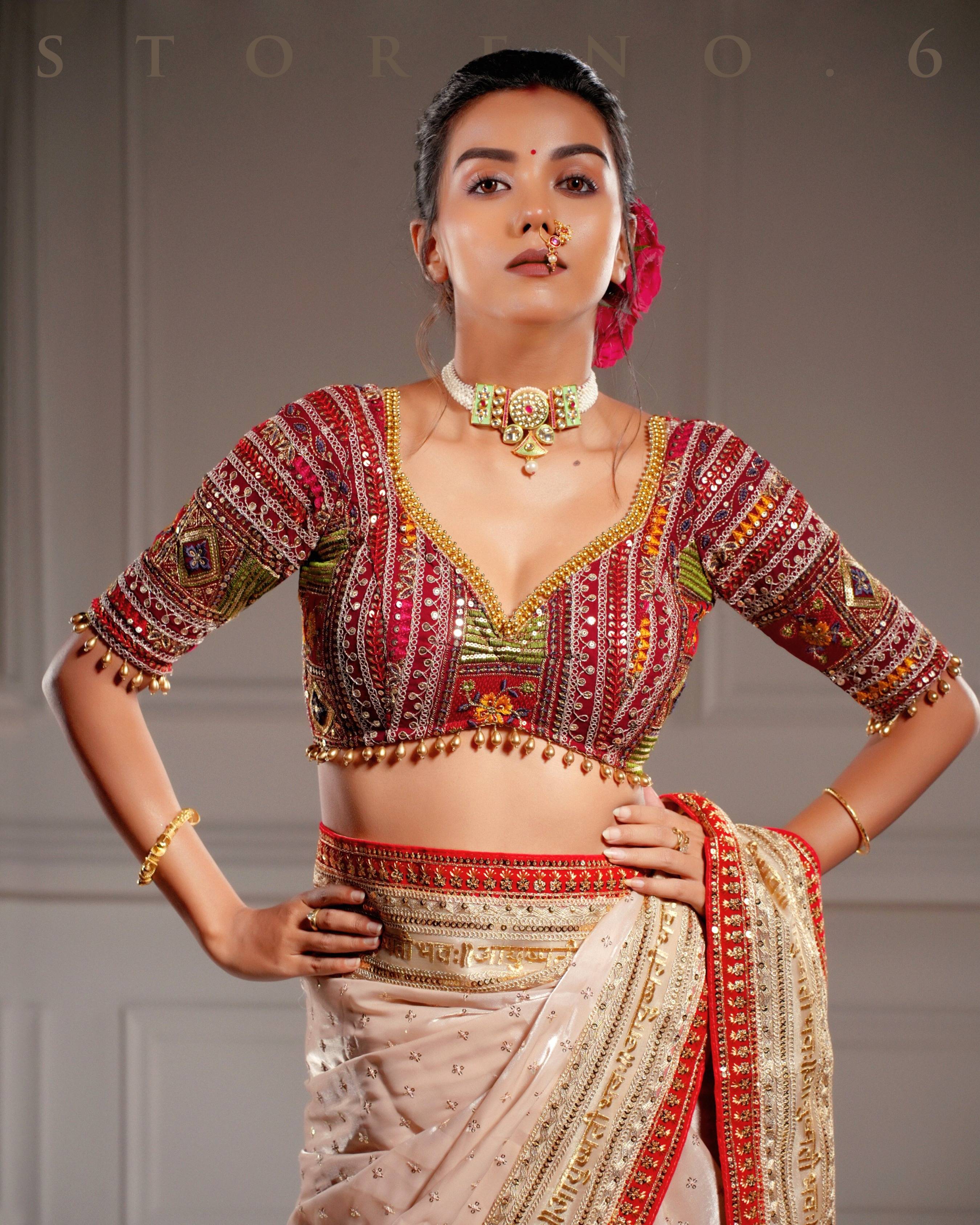 ROYAL SUBTLE QUEEN SAREE WITH LUSH OF BERRY BLOUSE