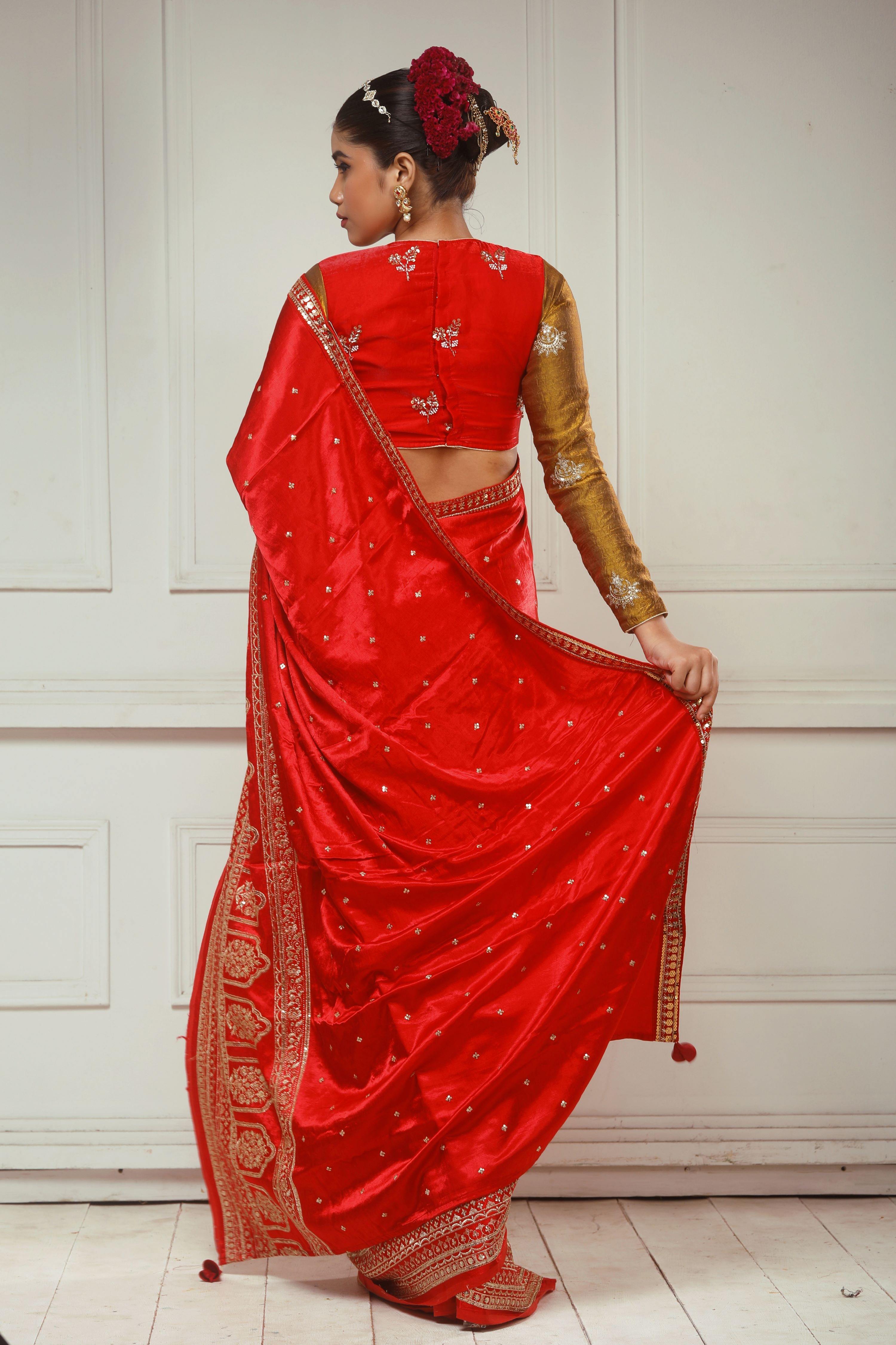 TIMELESS TEASE SAREE