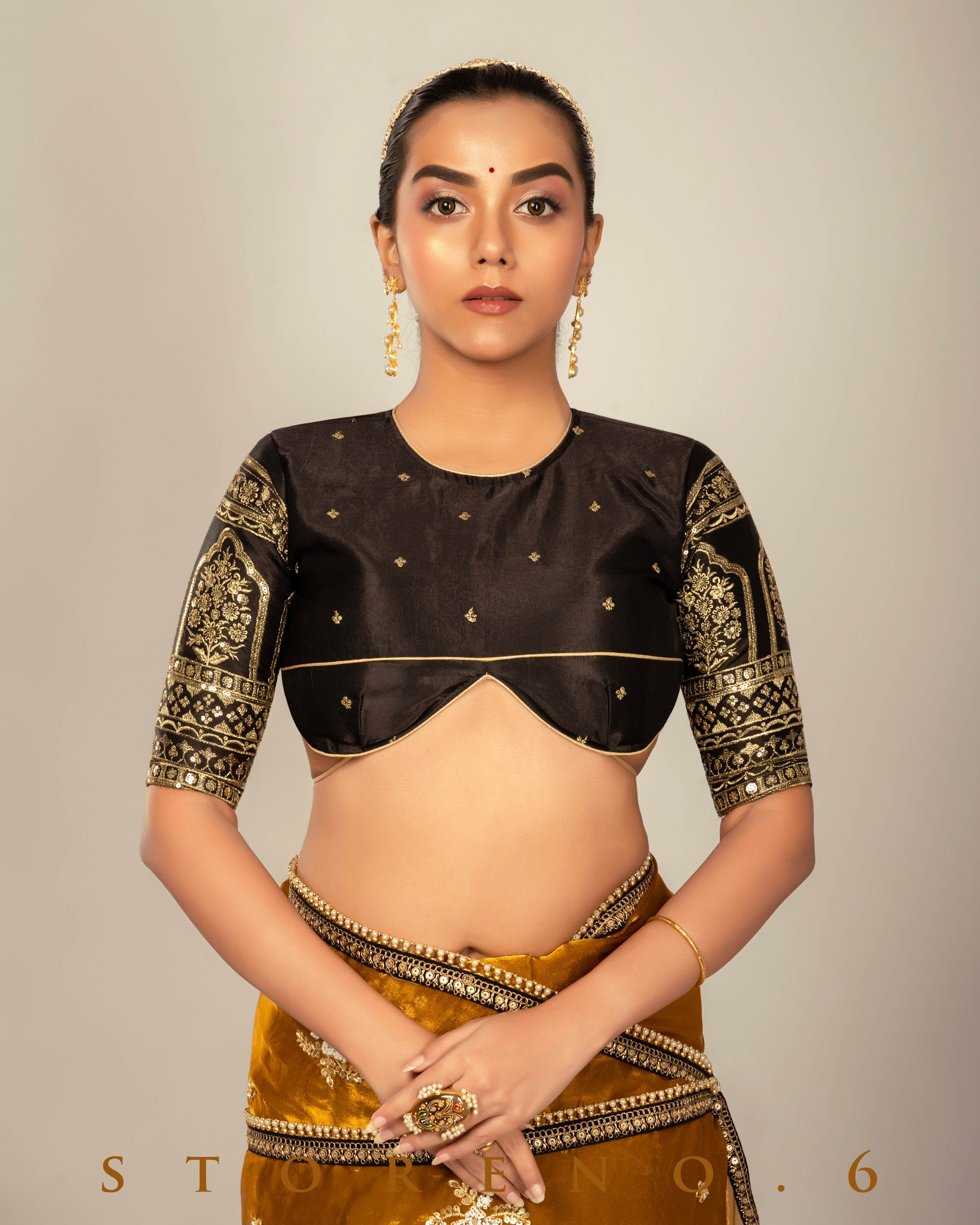 ENCHANTING EMPRESS SAREE WITH TIMELESS TITAN BLOUSE