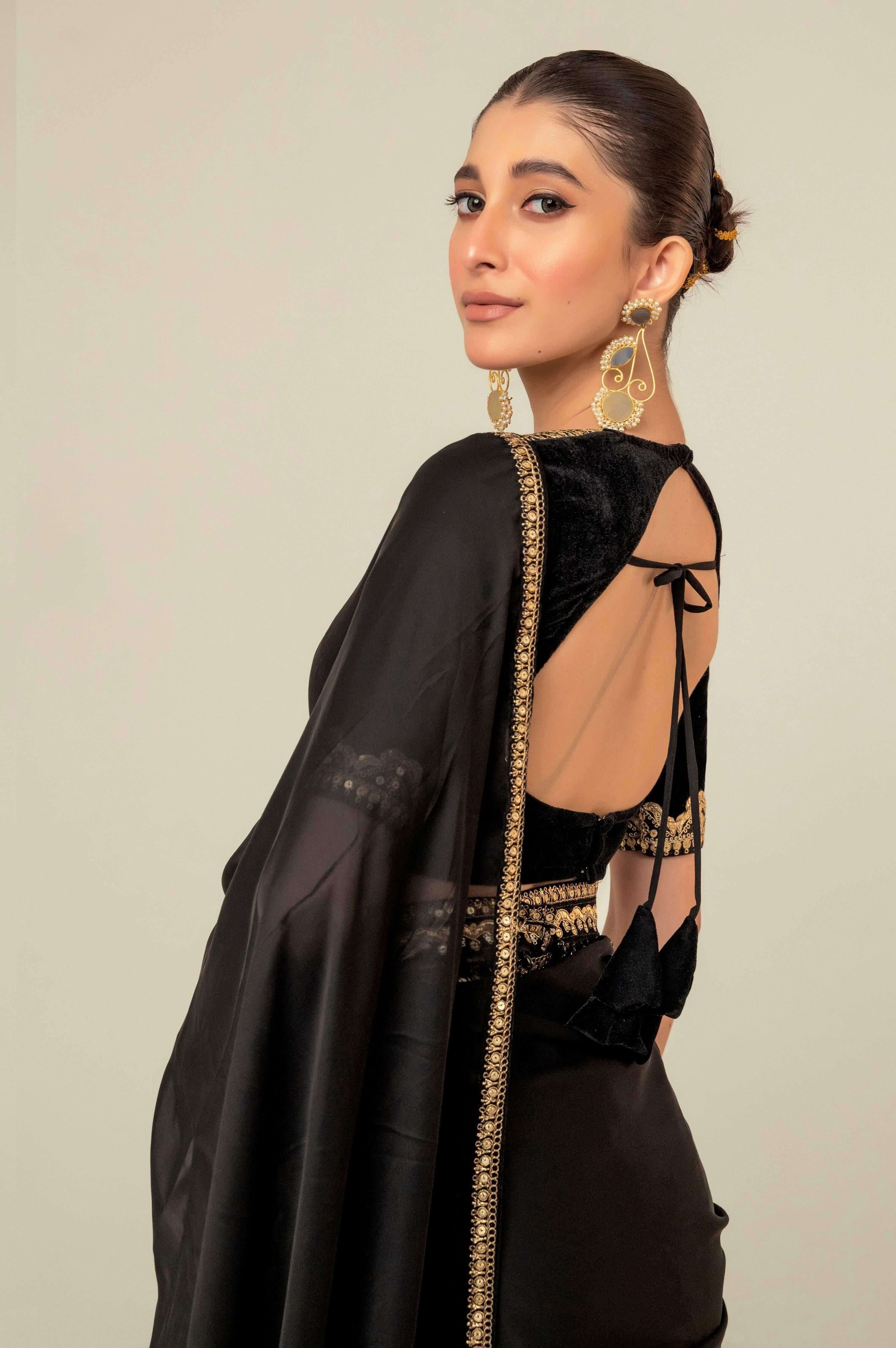 JEWEL JOY SAREE WITH OLD WORLD BLOUSE.