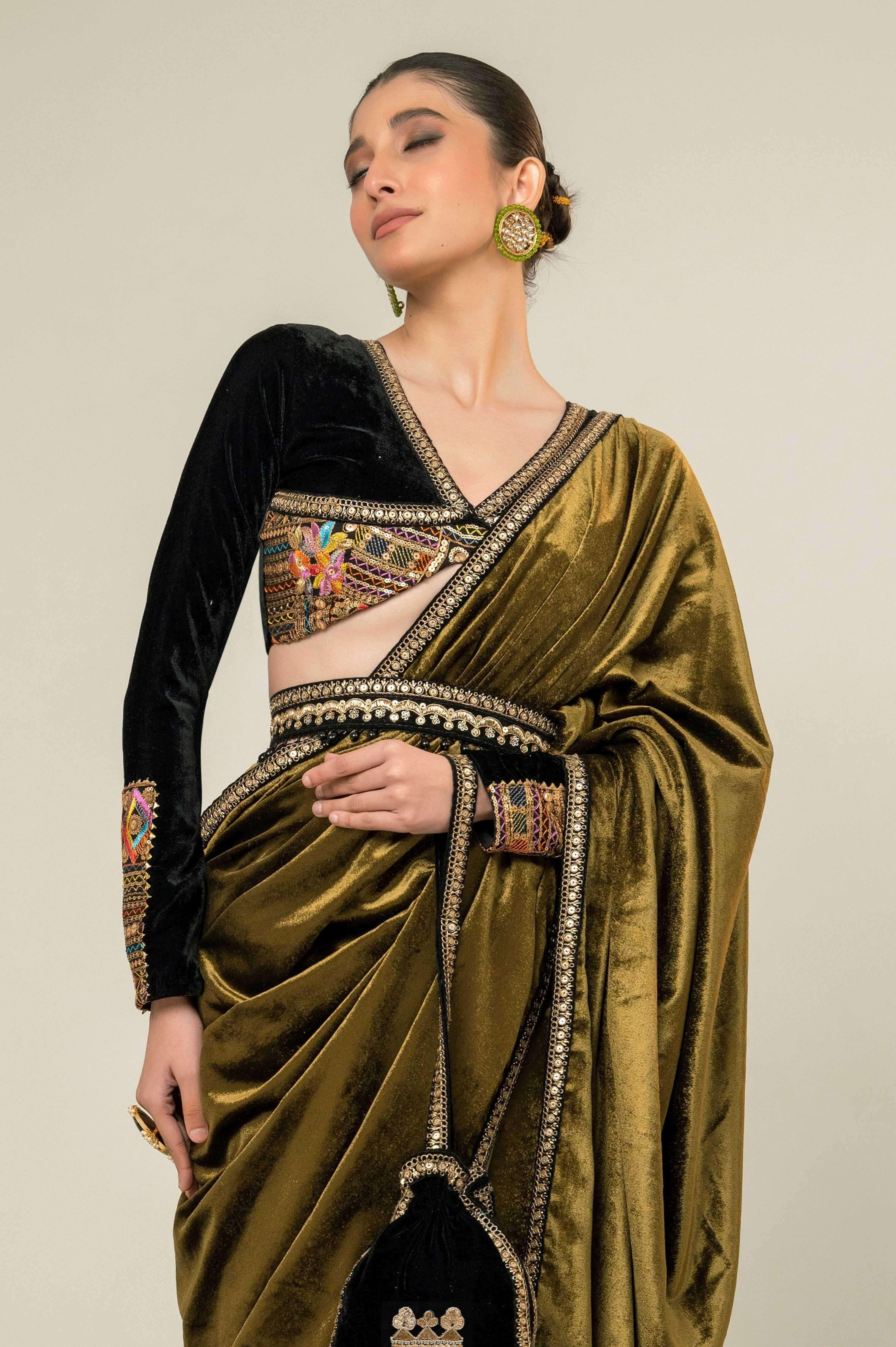 VELVET VOGUE SAREE WITH MIDNIGHT MANOR BLOUSE.