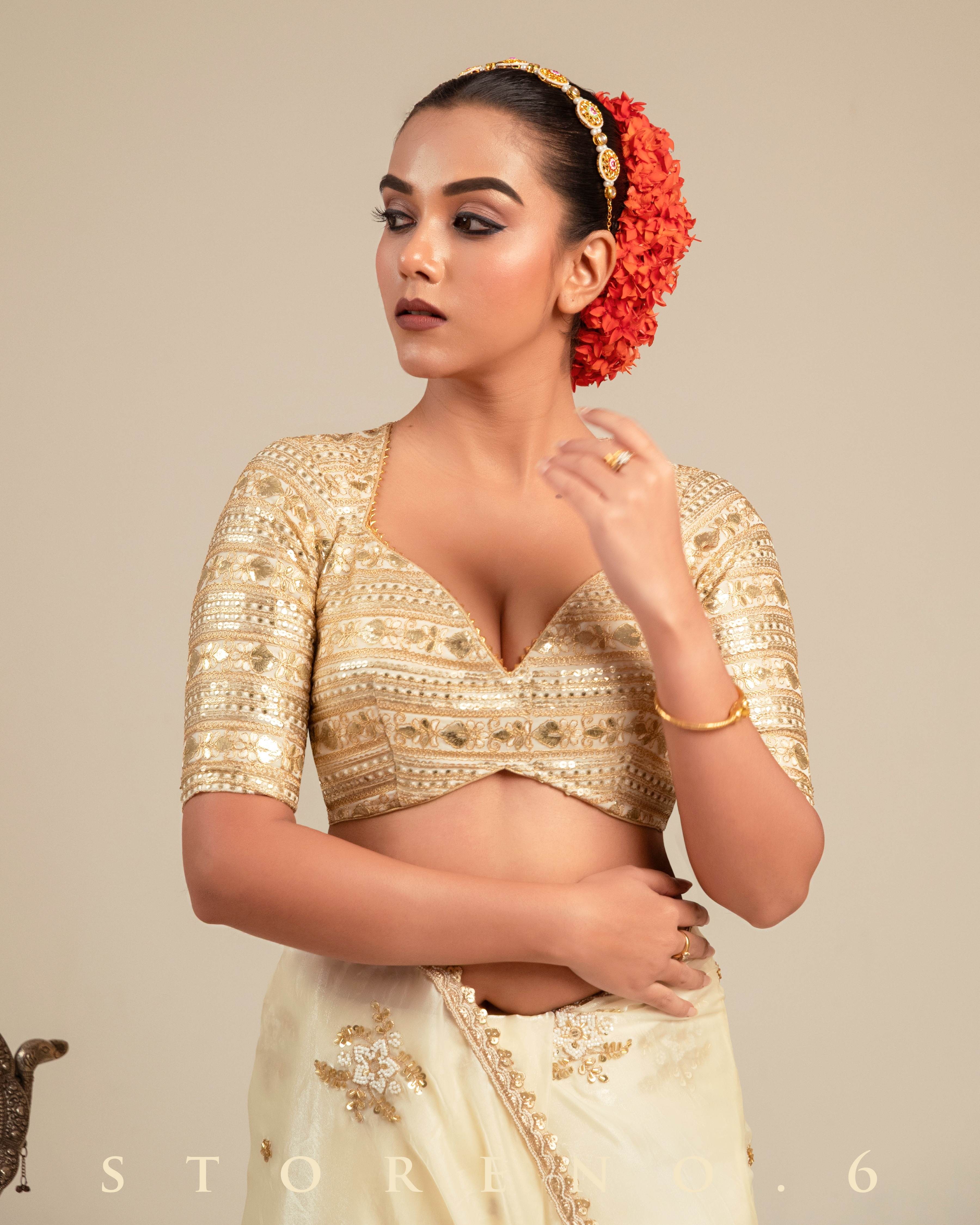INTENSE IVORY ICON BLOUSE