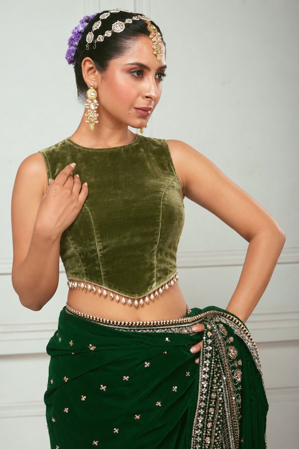 GARDEN GRANDEUR SAREE AND BLOUSE SET