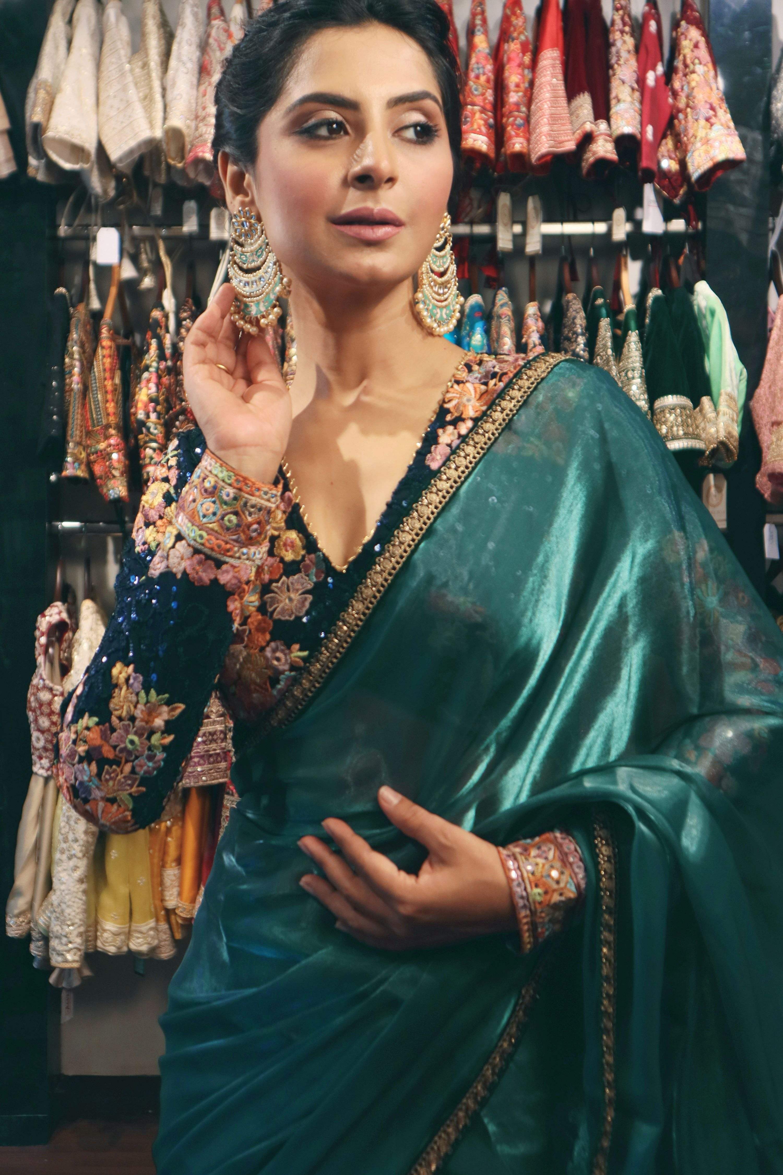 THE SAPPHIRE AFFAIR SAREE