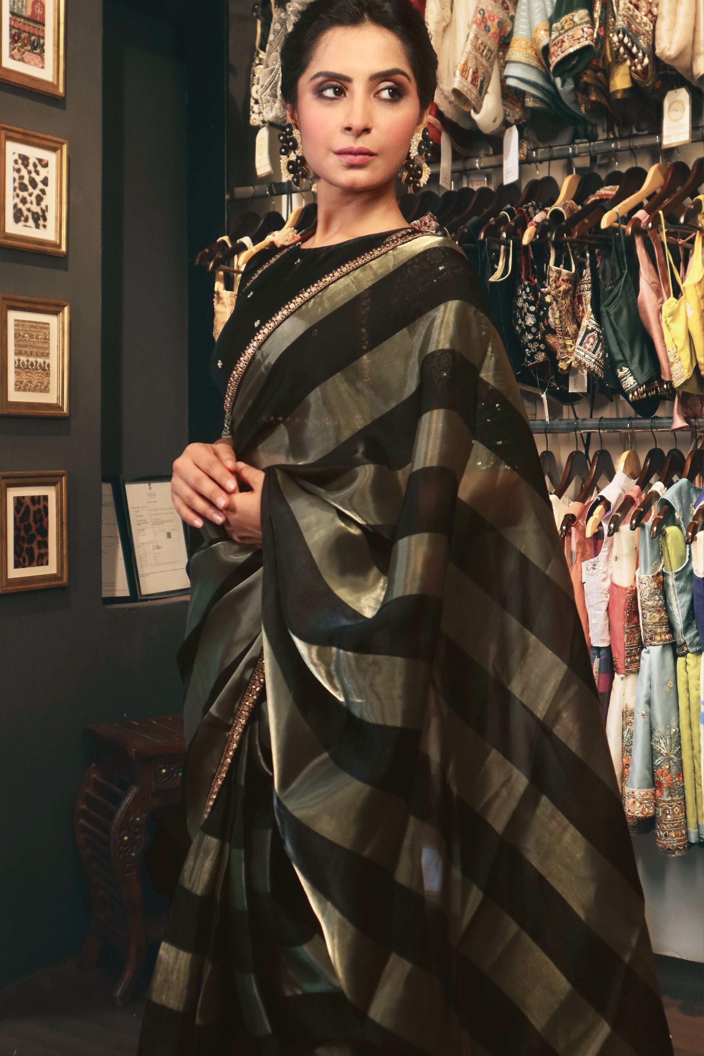 CLASSIC CONTOUR SAREE