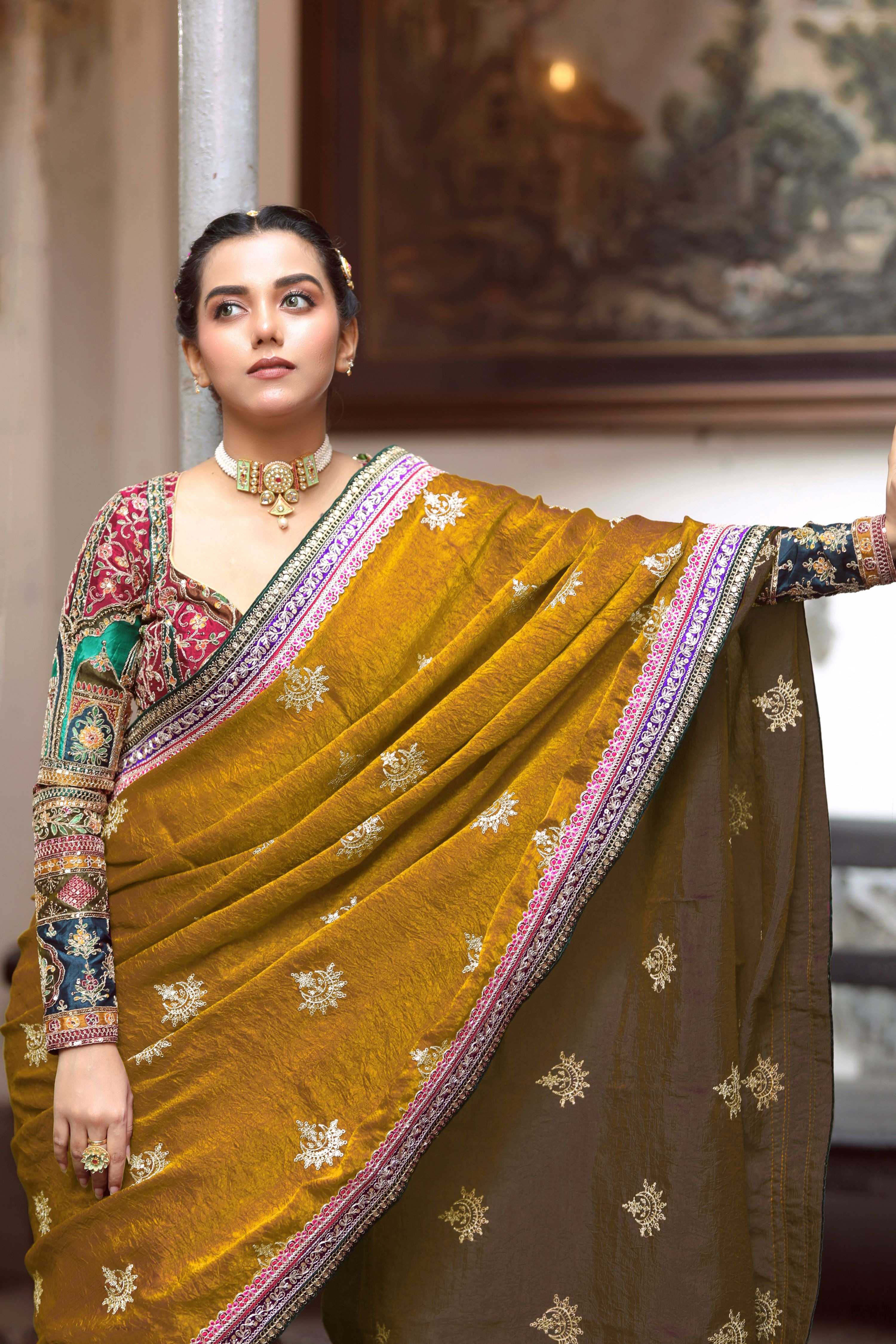 WOW WALTZ SAREE WITH COUTURE CHARM BLOUSE