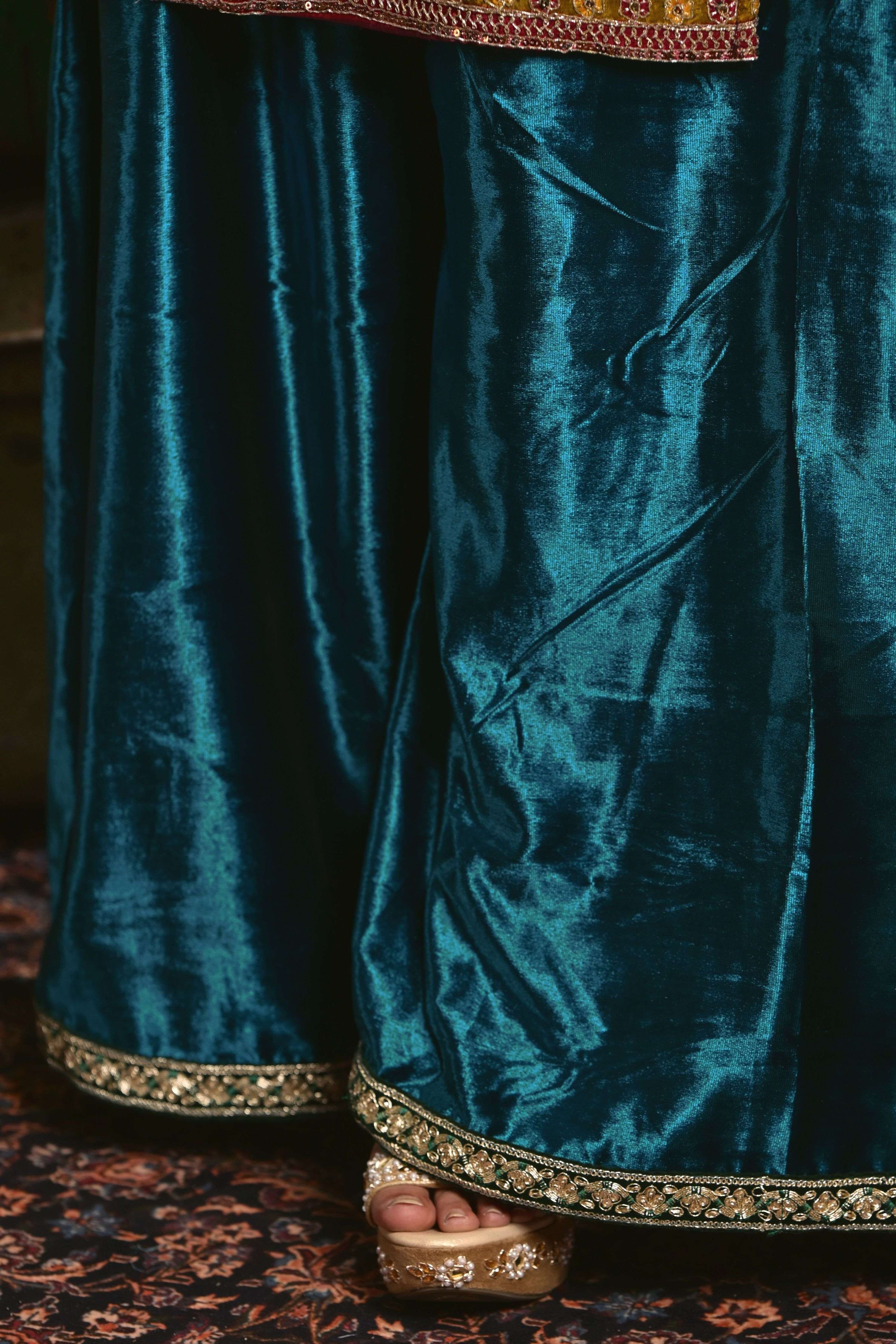 RANG RASIYA KURTA SET