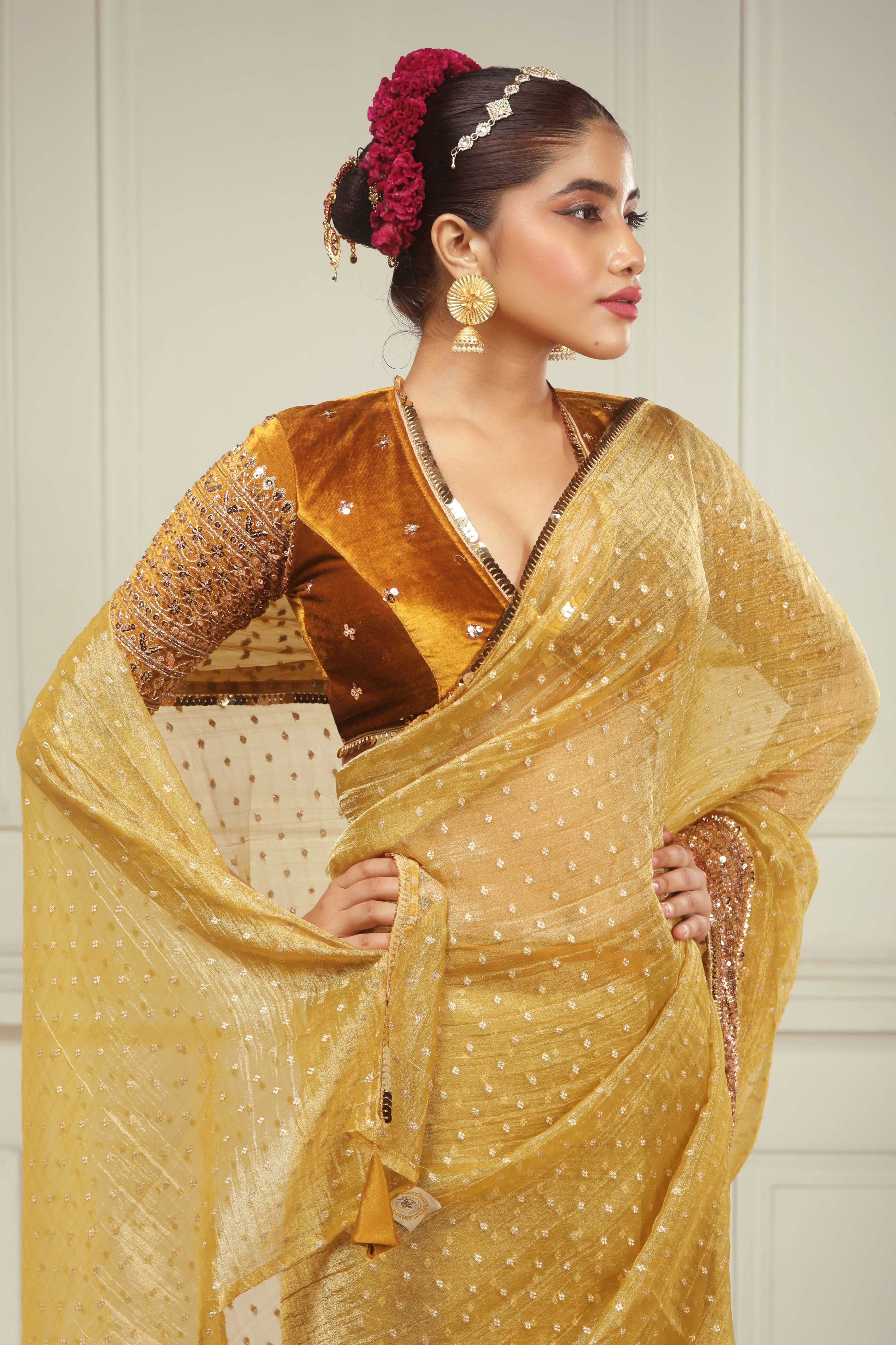REGAL REIGN BLOUSE