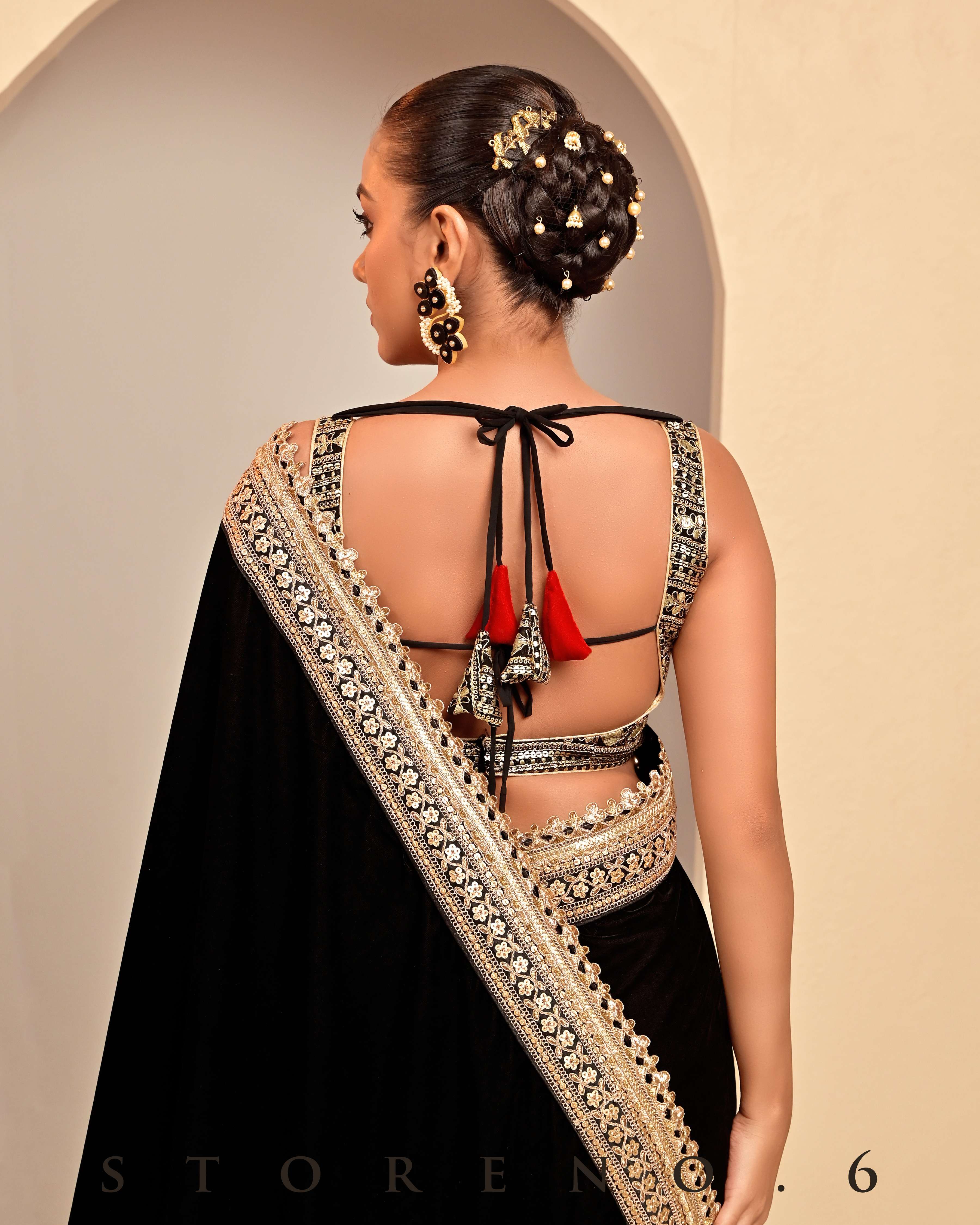 DYNAMIC DARLING SAREE