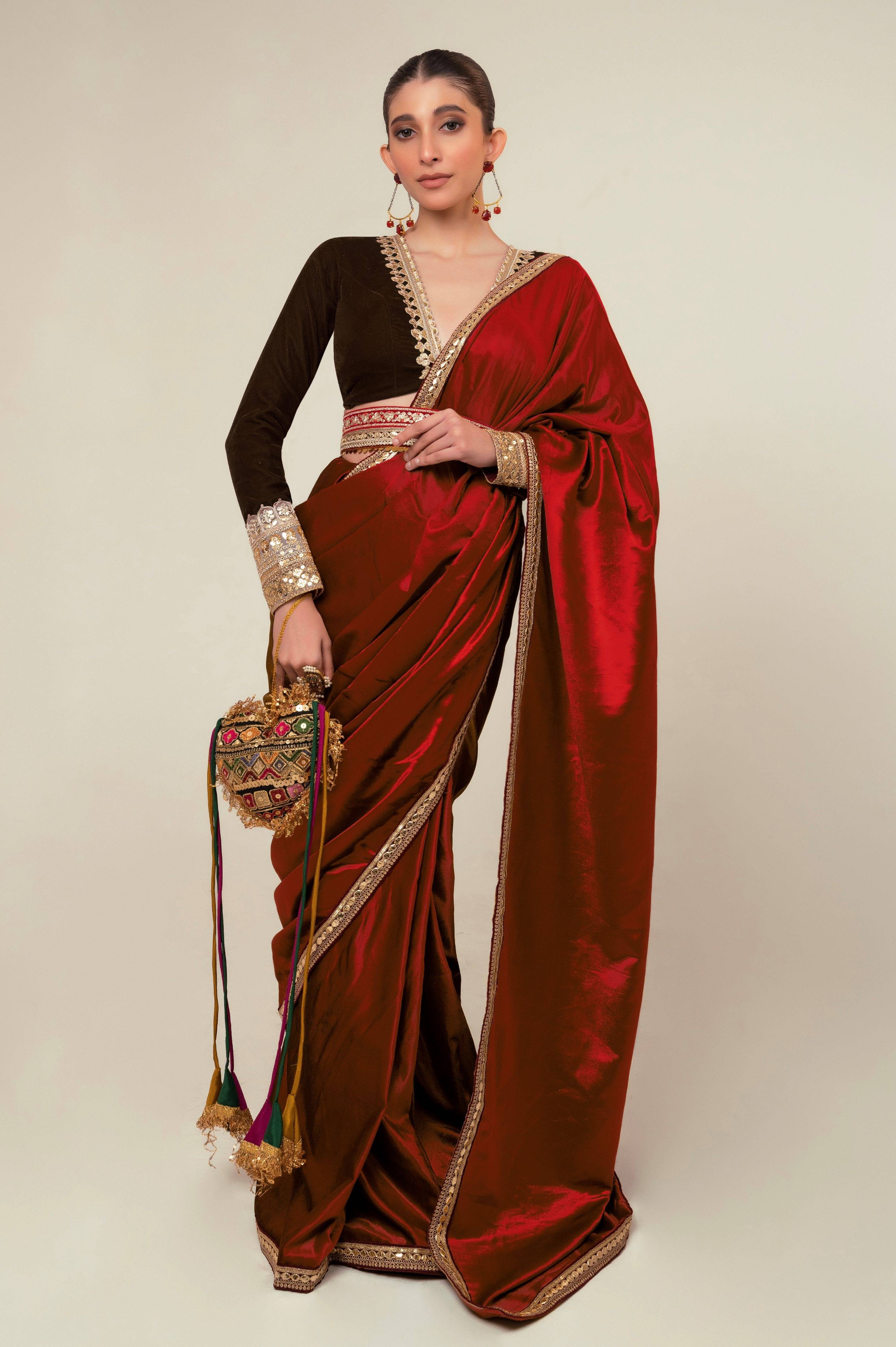 LUXE ROMANCE SAREE WITH ESPRESSO EDGE BLOUSE