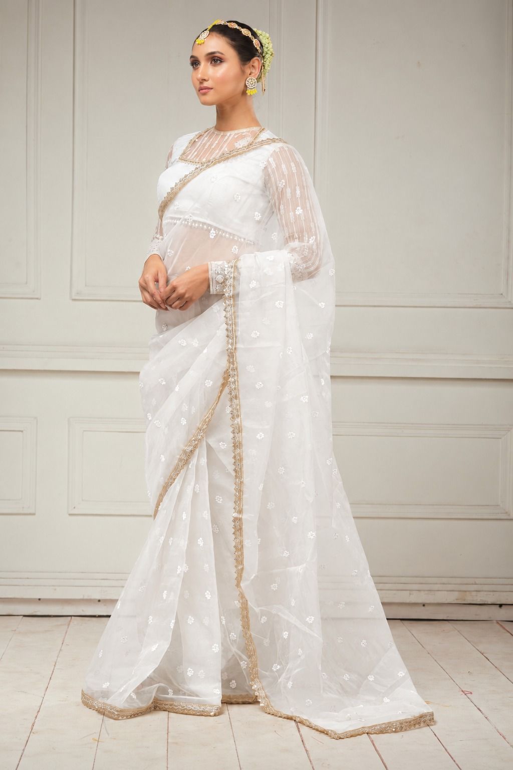 VANILLA SKY SAREE WITH FITOOR CLASSIC BLOUSE