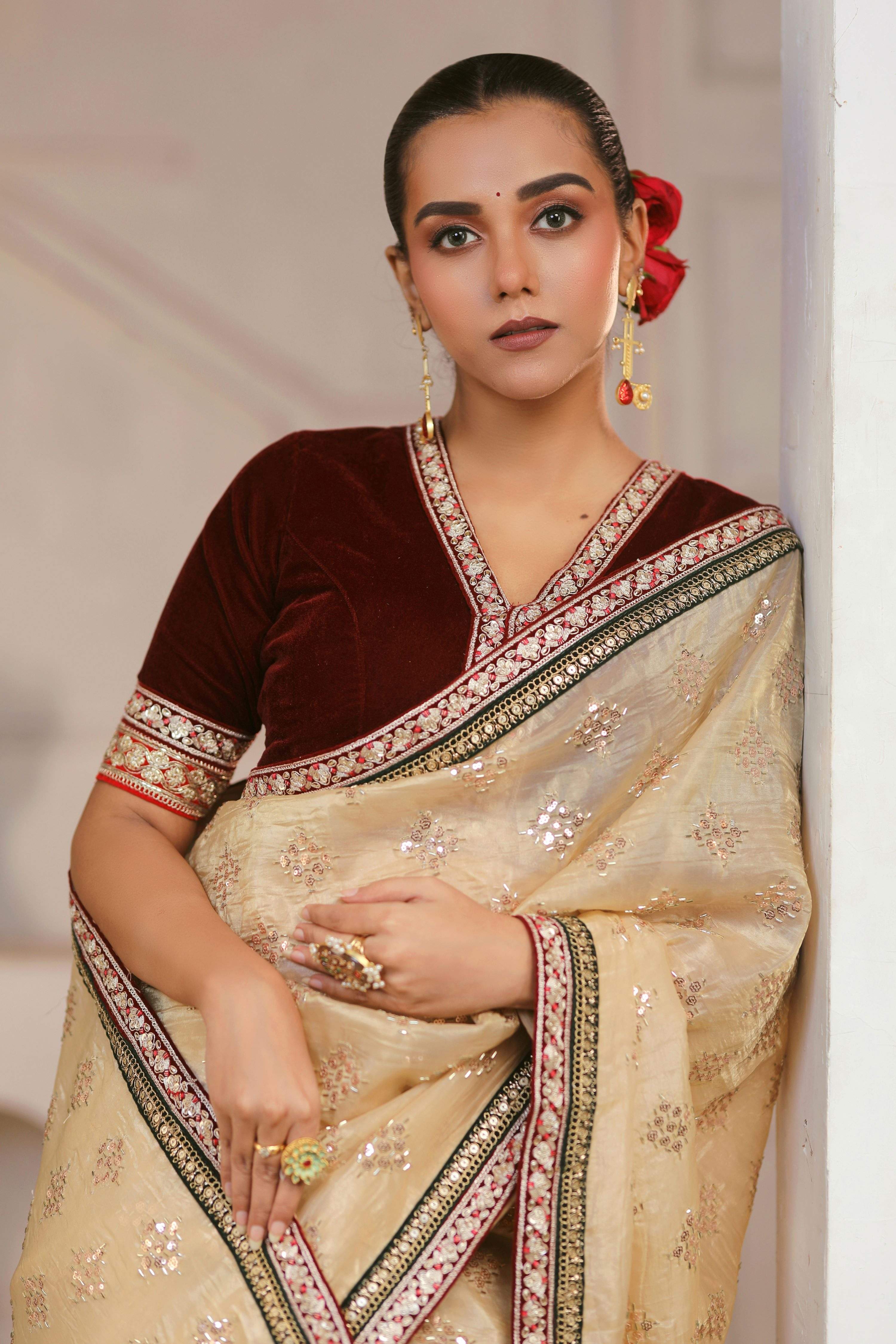 BOLD BEAUTY BLOUSE