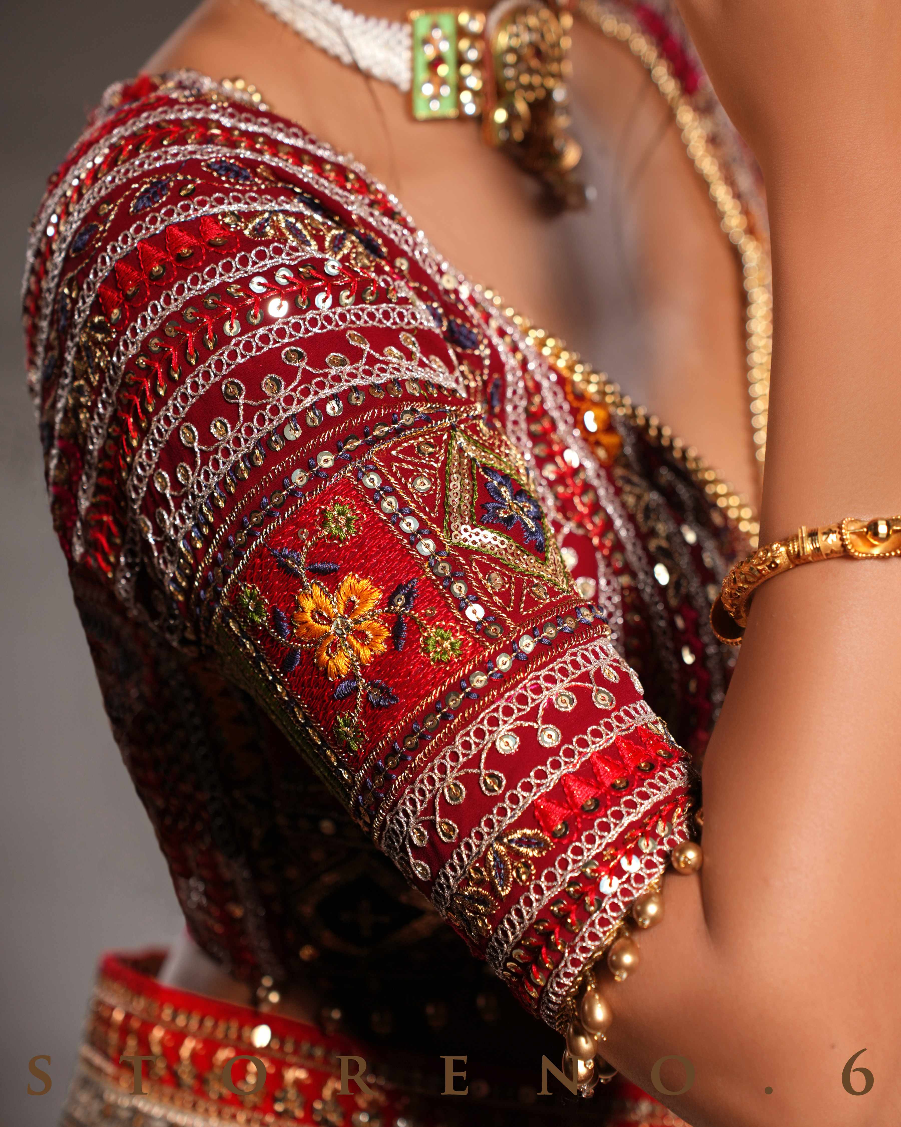 ROYAL SUBTLE QUEEN SAREE WITH LUSH OF BERRY BLOUSE