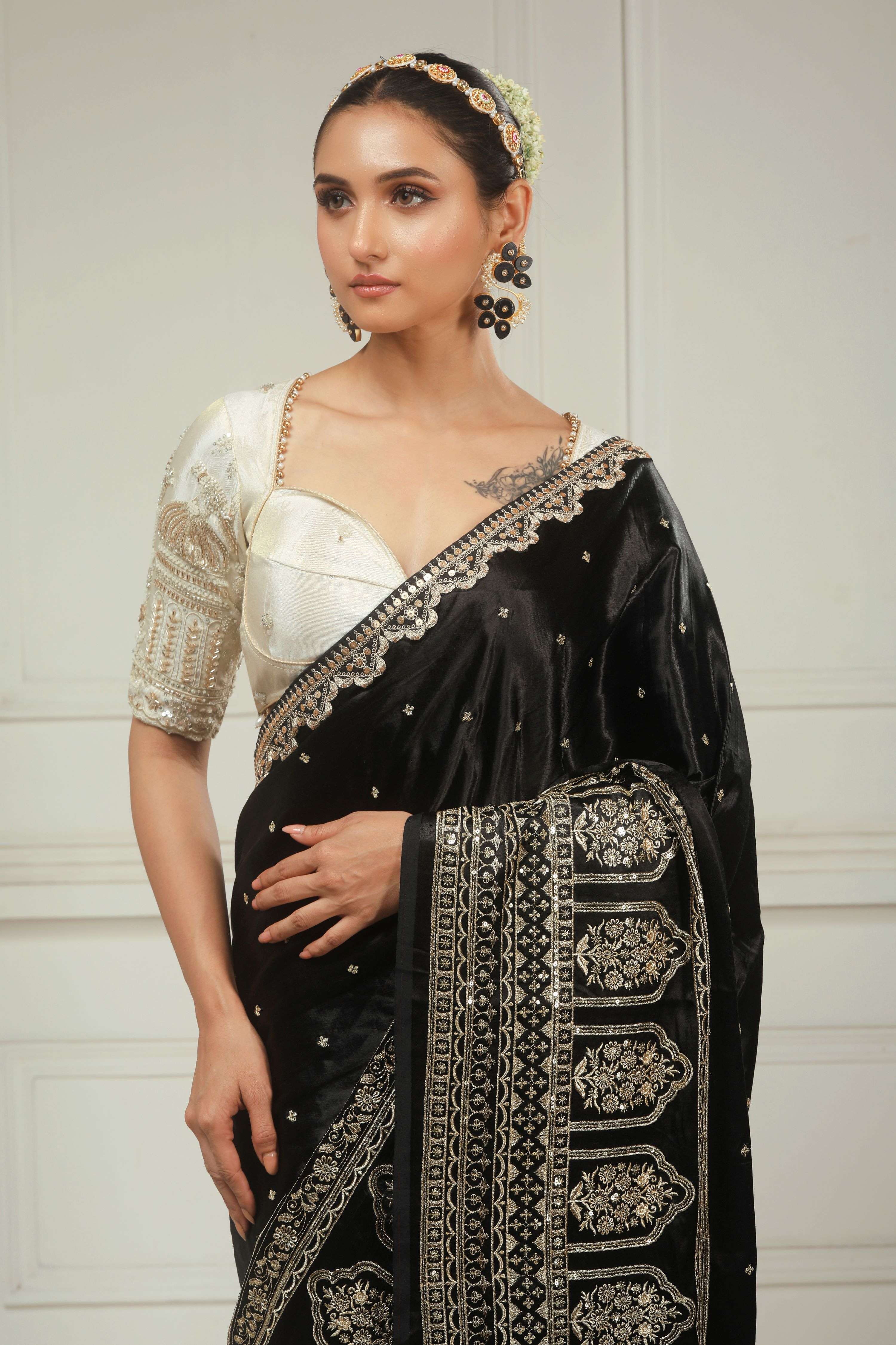 TIMELESS TRIBUTE SAREE