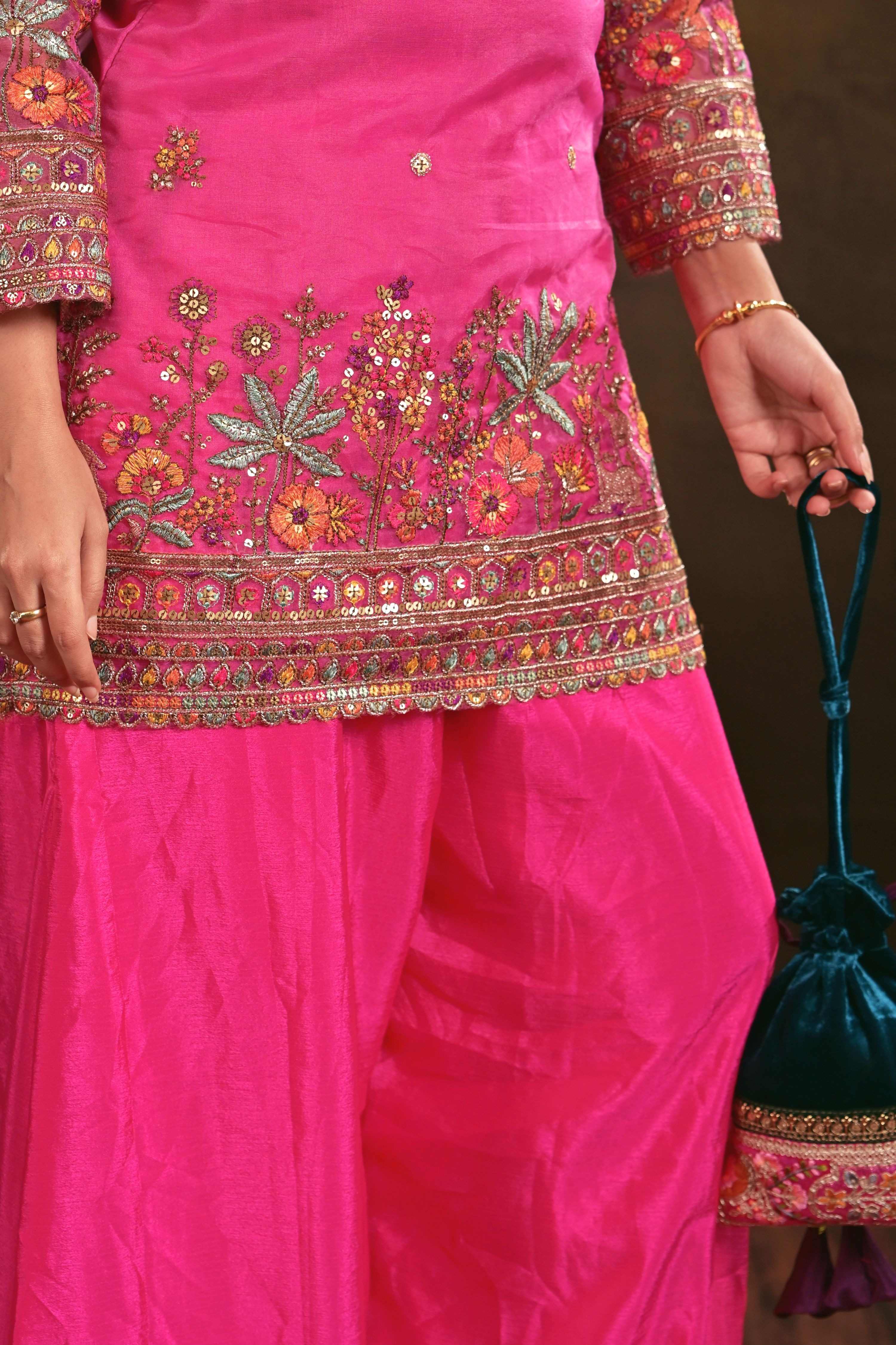 GULABO GLAM KURTA SET