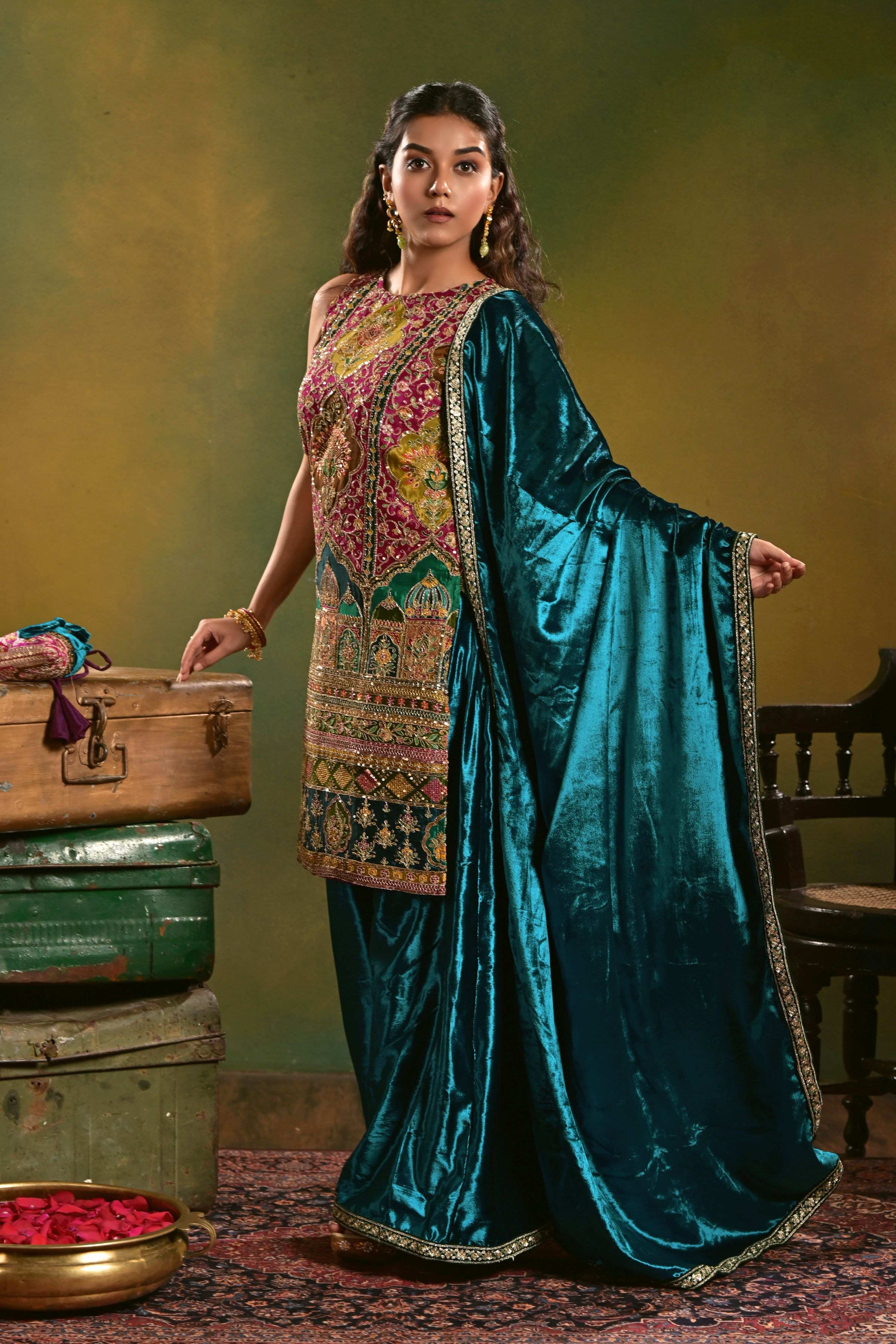 RANG RASIYA KURTA SET