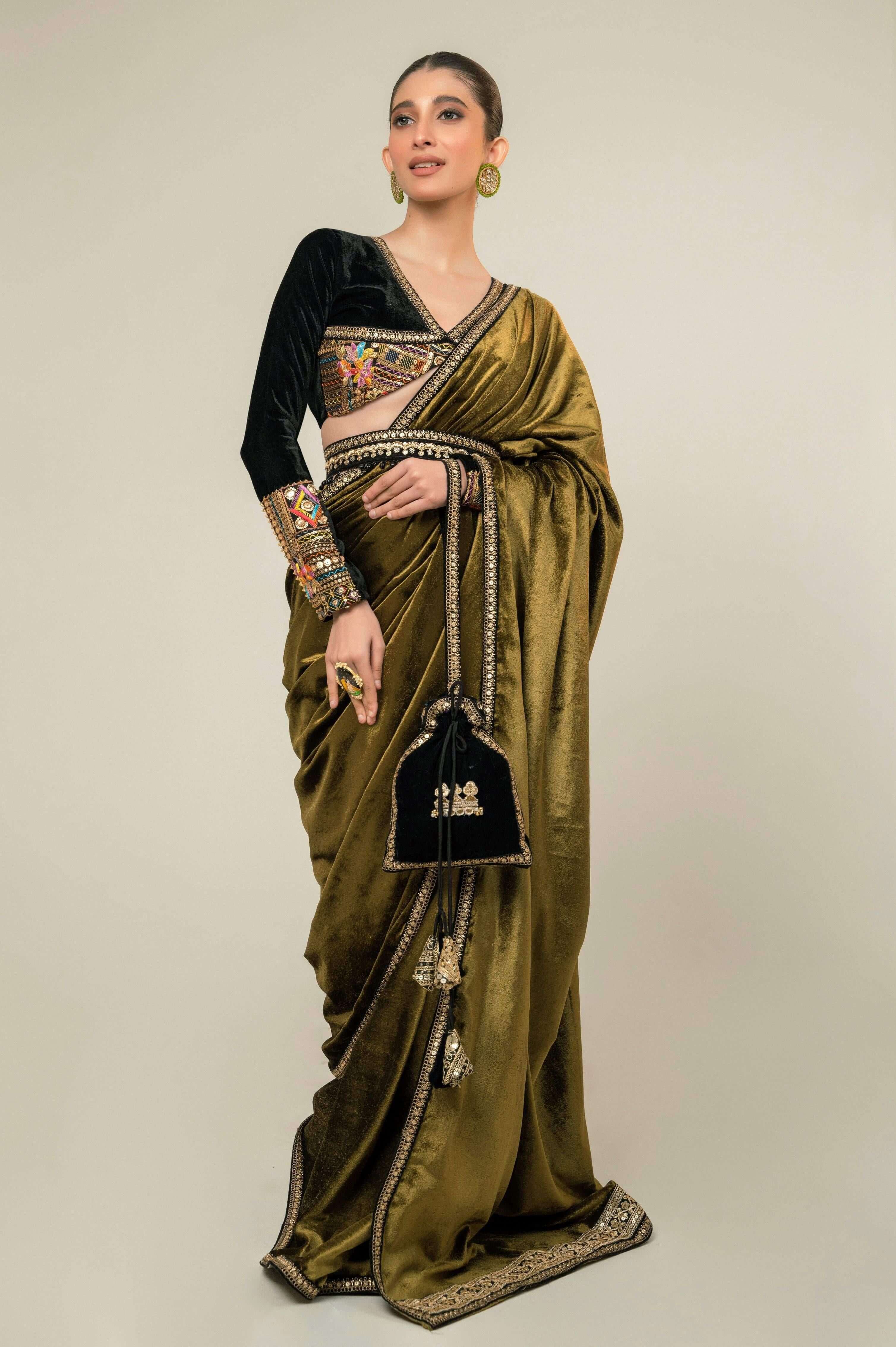 VELVET VOGUE SAREE WITH MIDNIGHT MANOR BLOUSE.