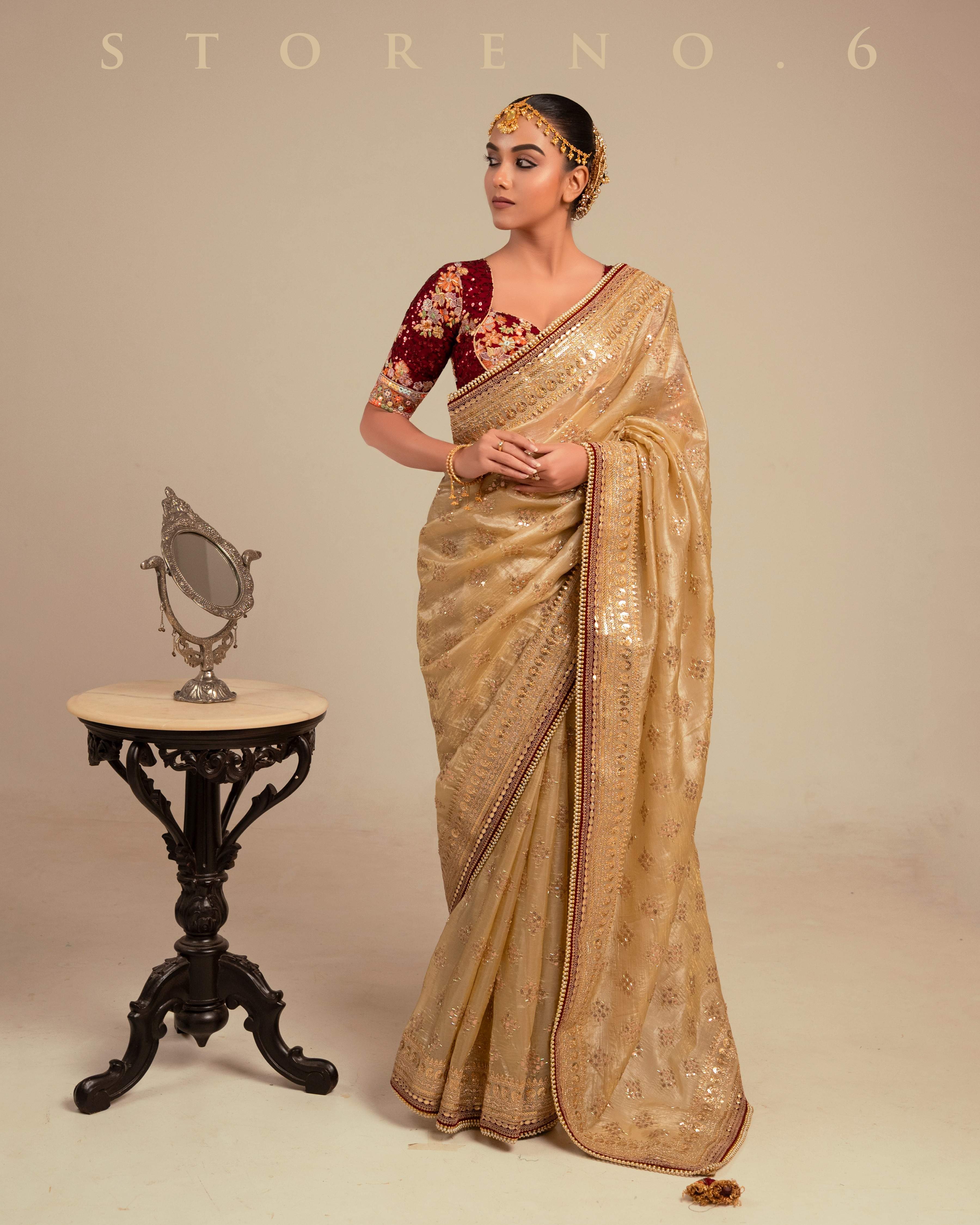 RAAKT AFSOON EDGE BLOUSE