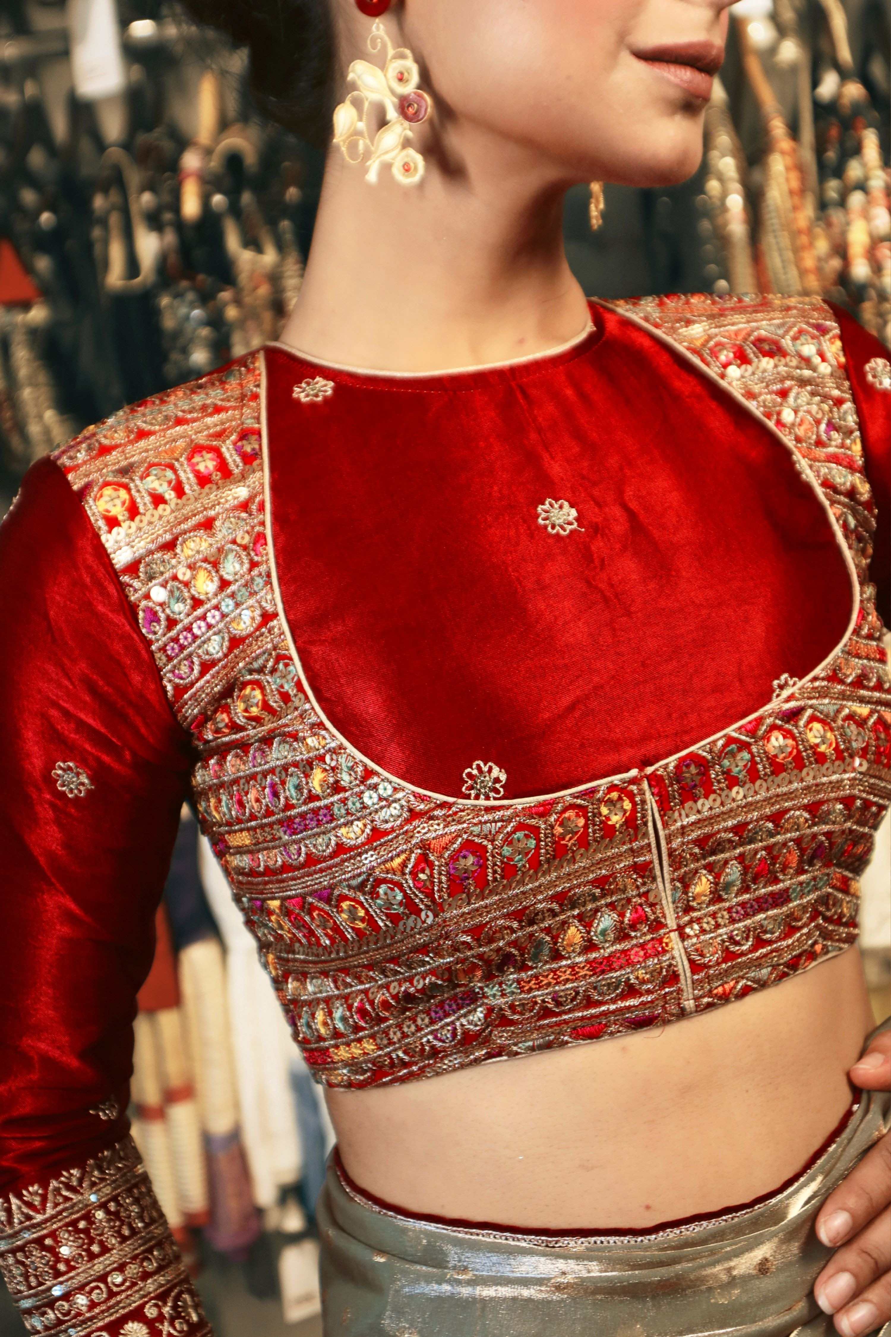 ABSOLUTE APPEAL BLOUSE