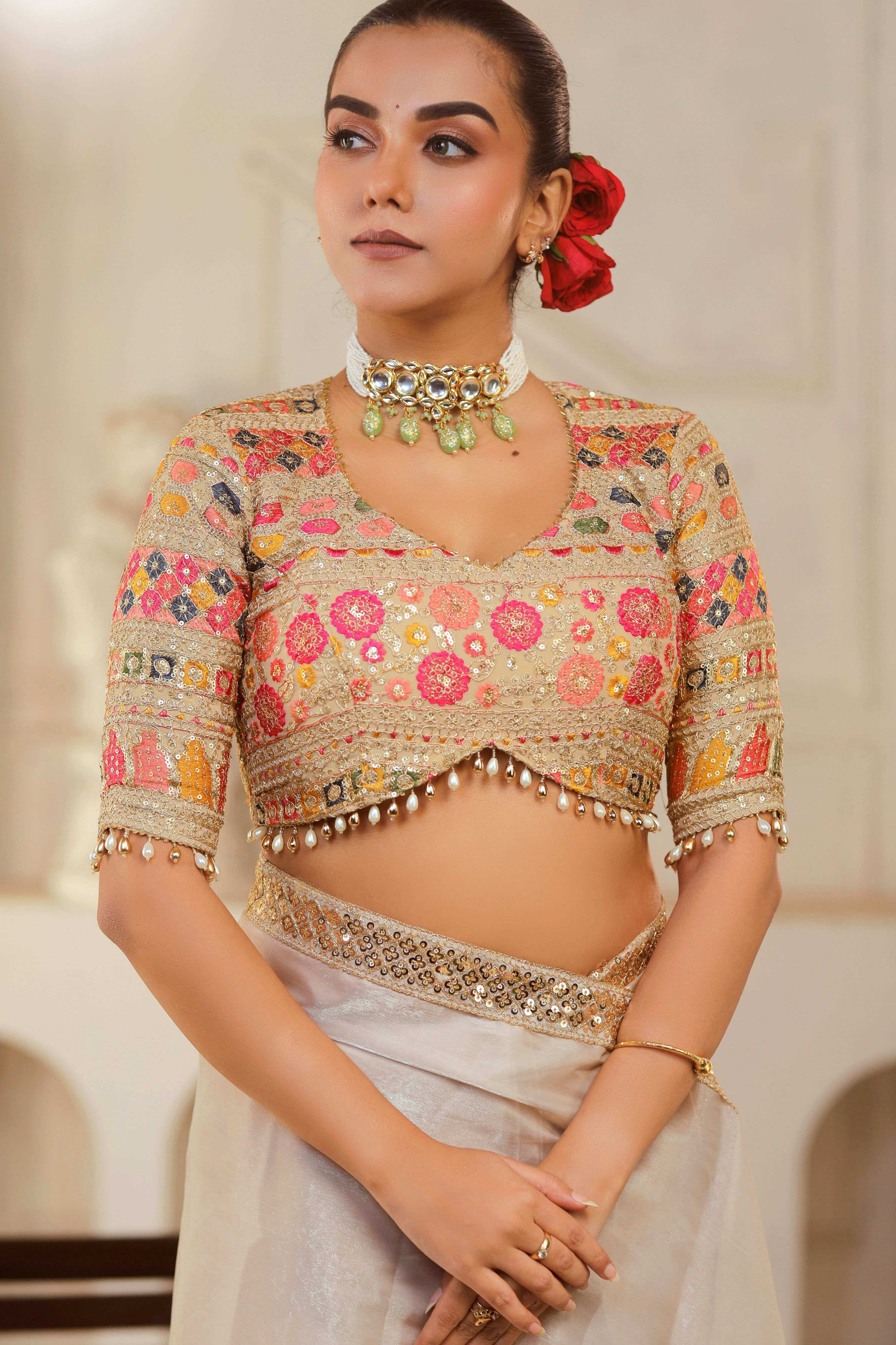 NOOR-E-SONA SAREE WITH GUL KAARI SURMAI EDGE BLOUSE