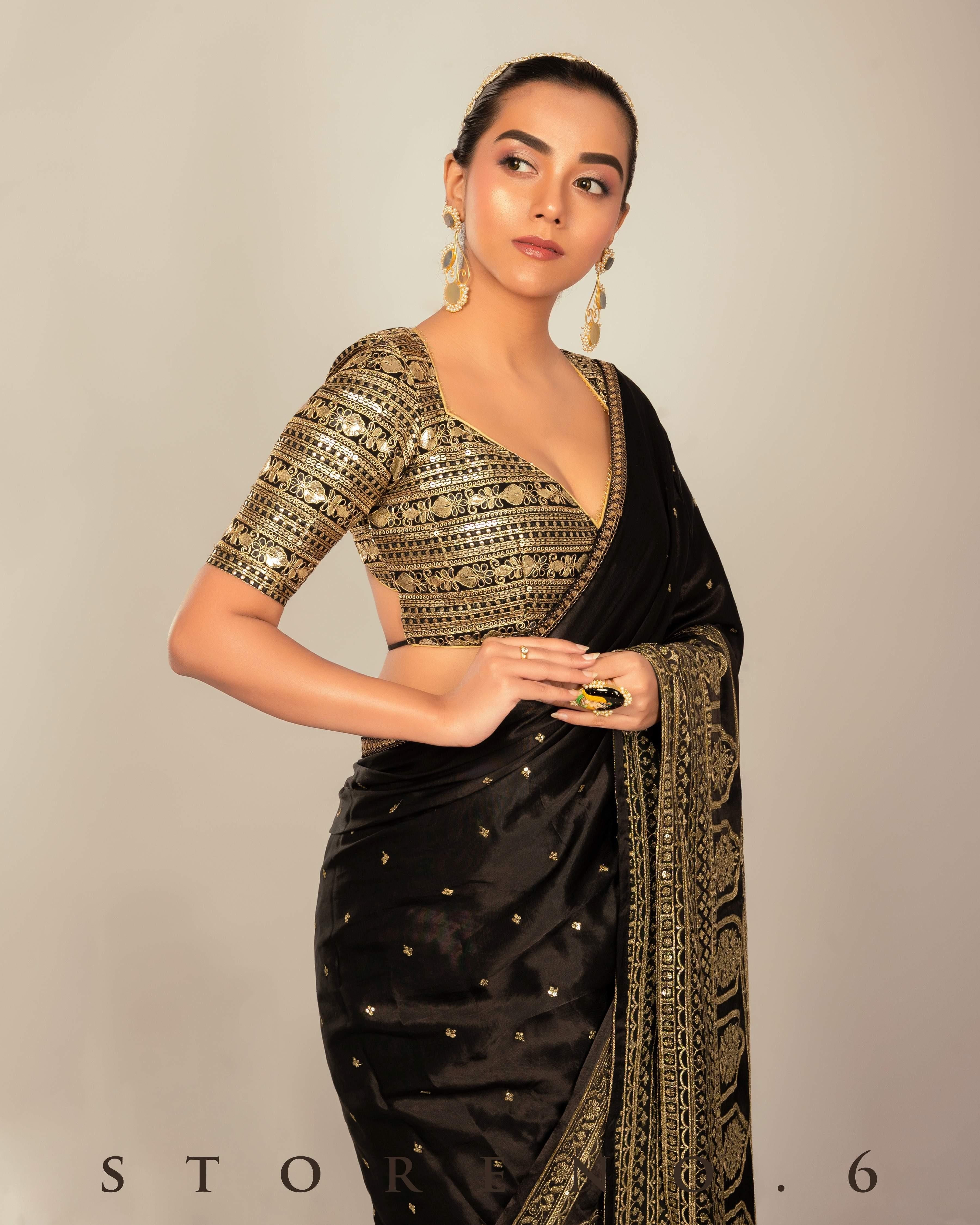 TIMELESS TITAN SAREE.