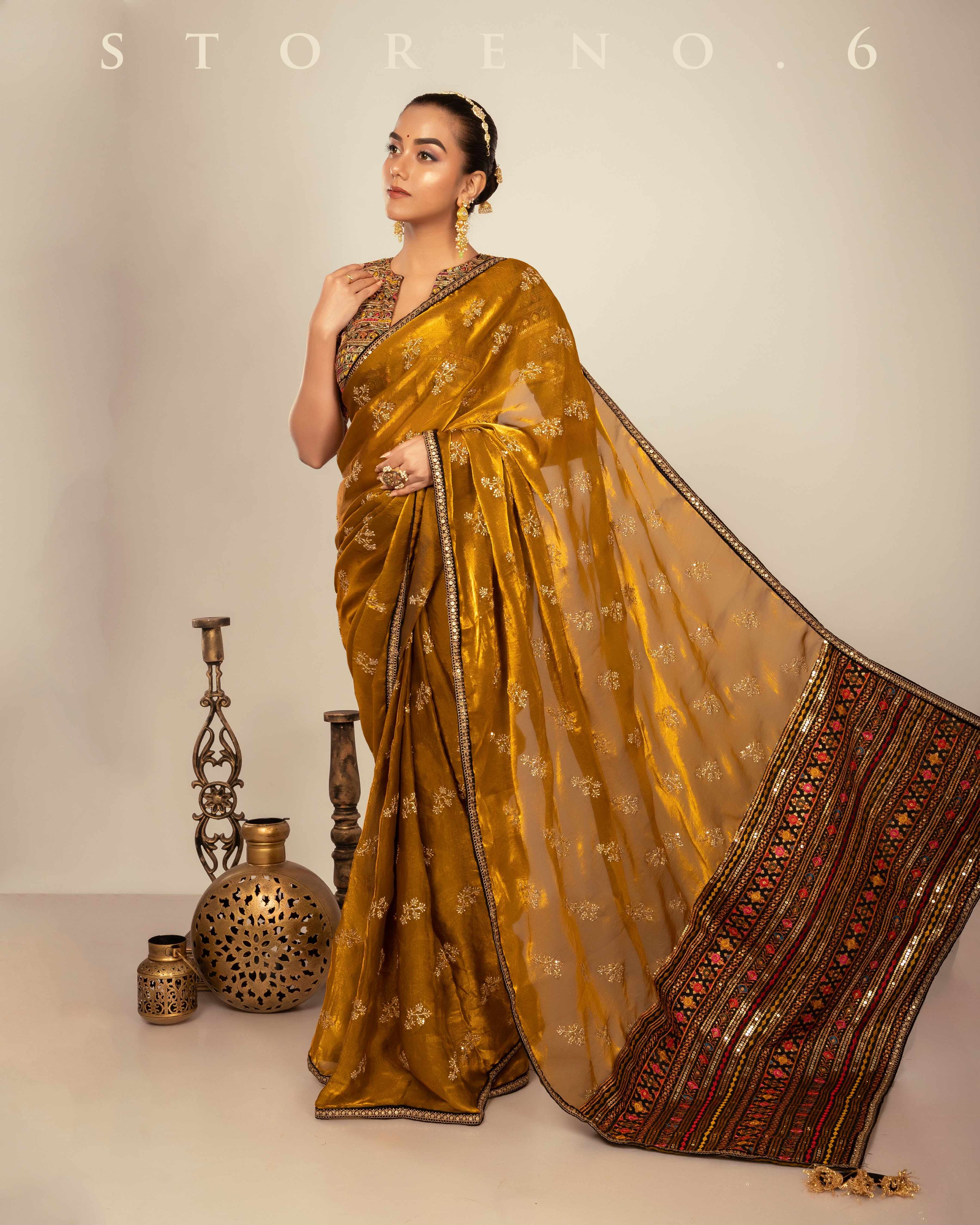 HONEY HORIZON SAREE WITH CLASSICAL CHARM BLOUSE