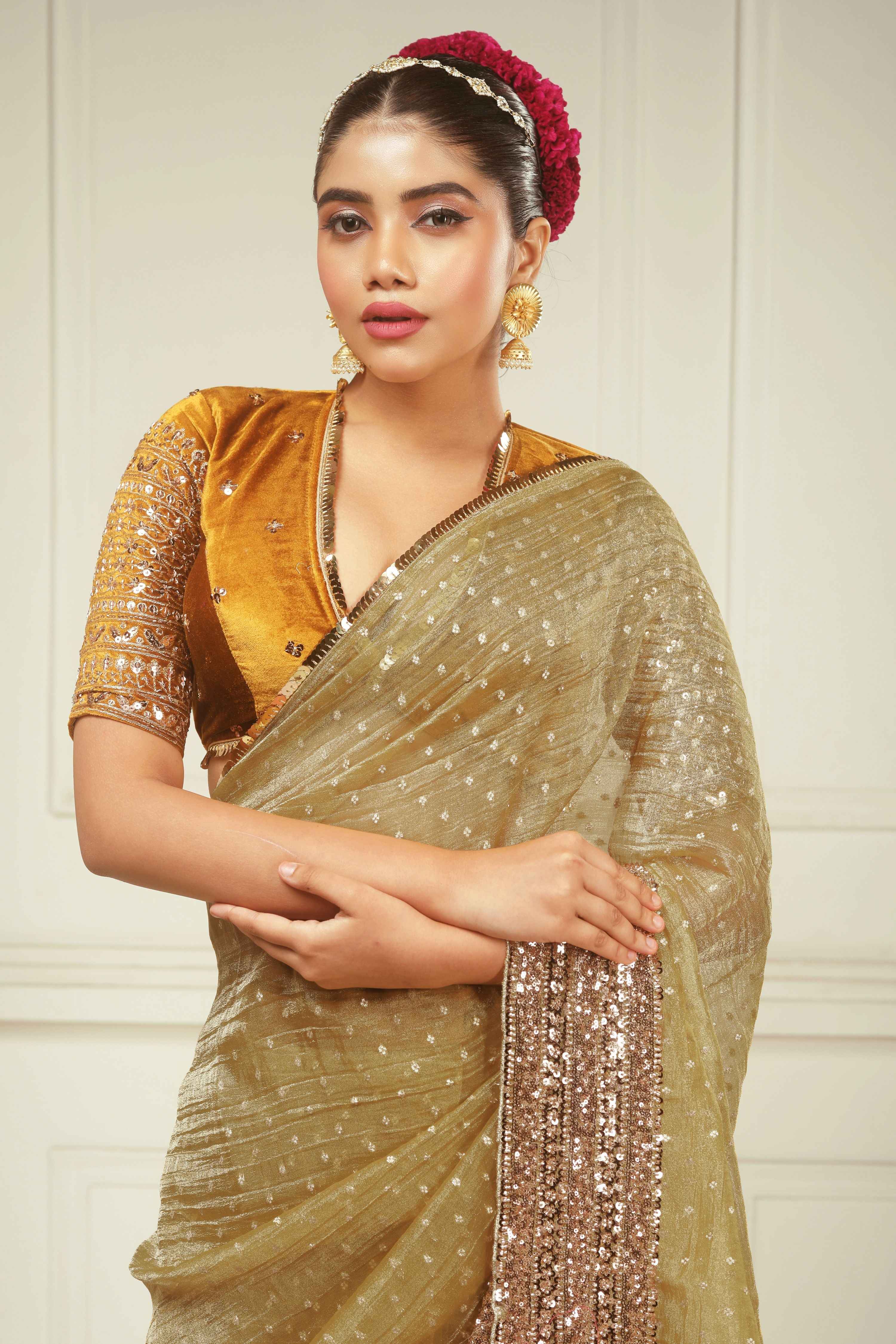 REGAL REIGN BLOUSE