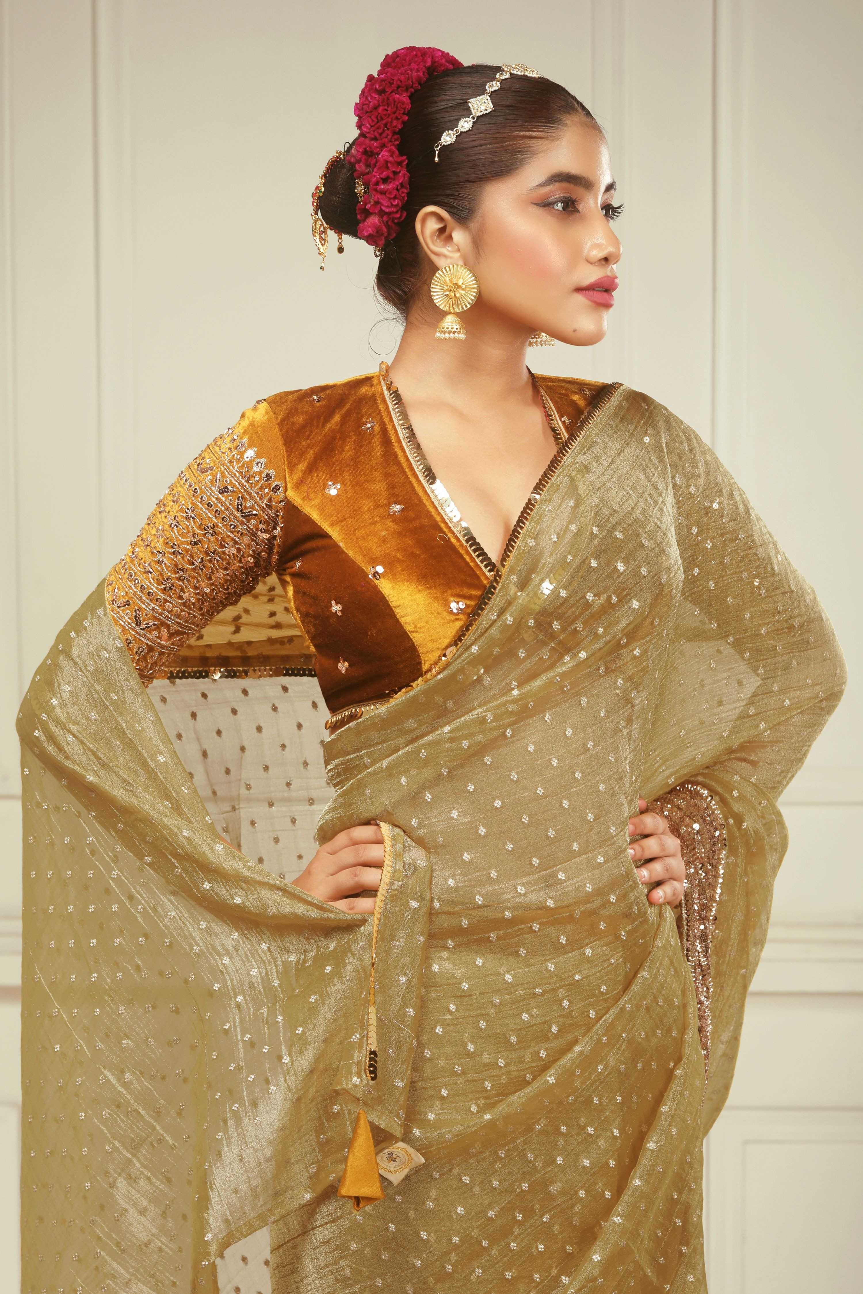 REGAL REIGN BLOUSE