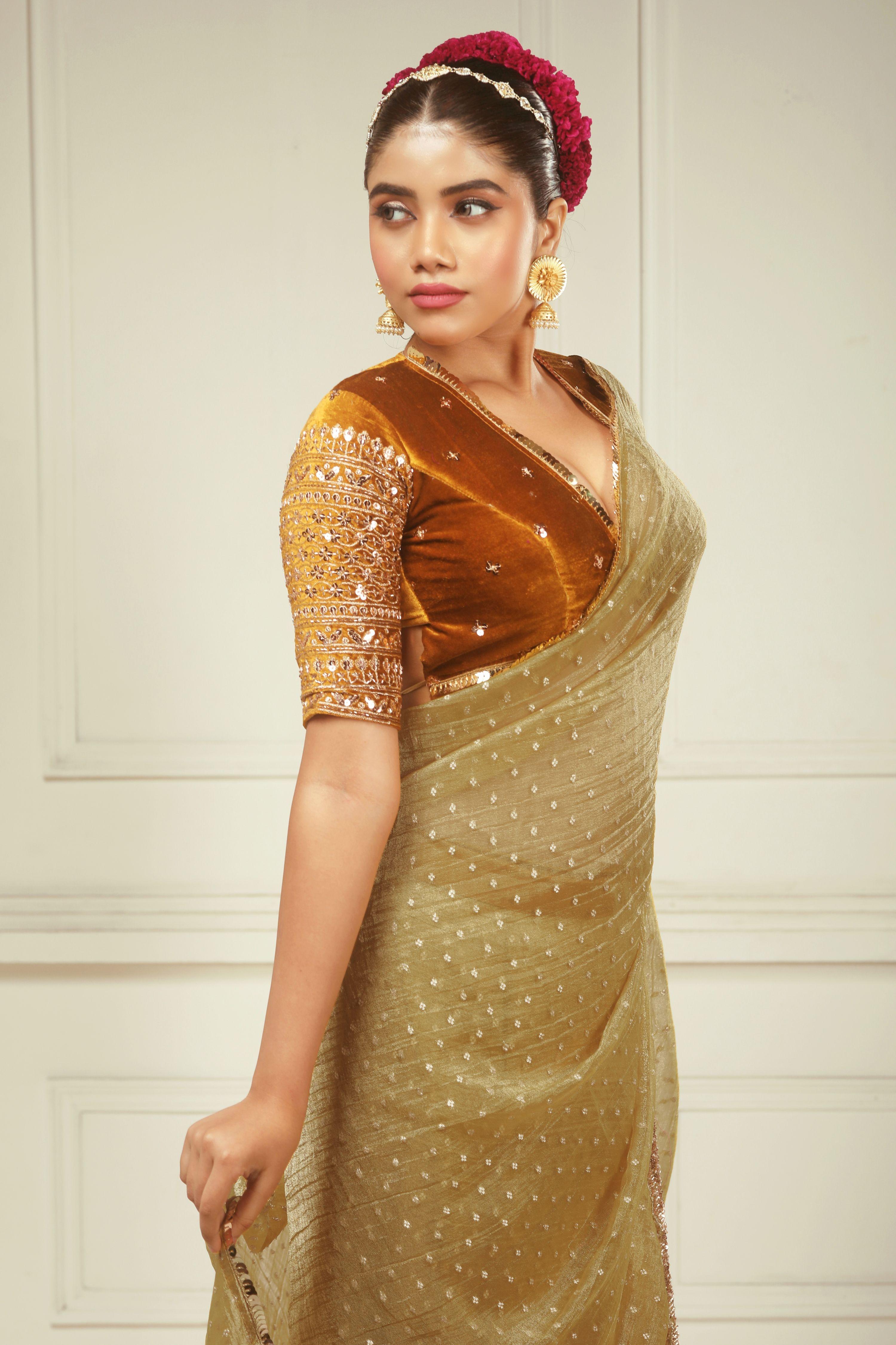 REGAL REIGN BLOUSE