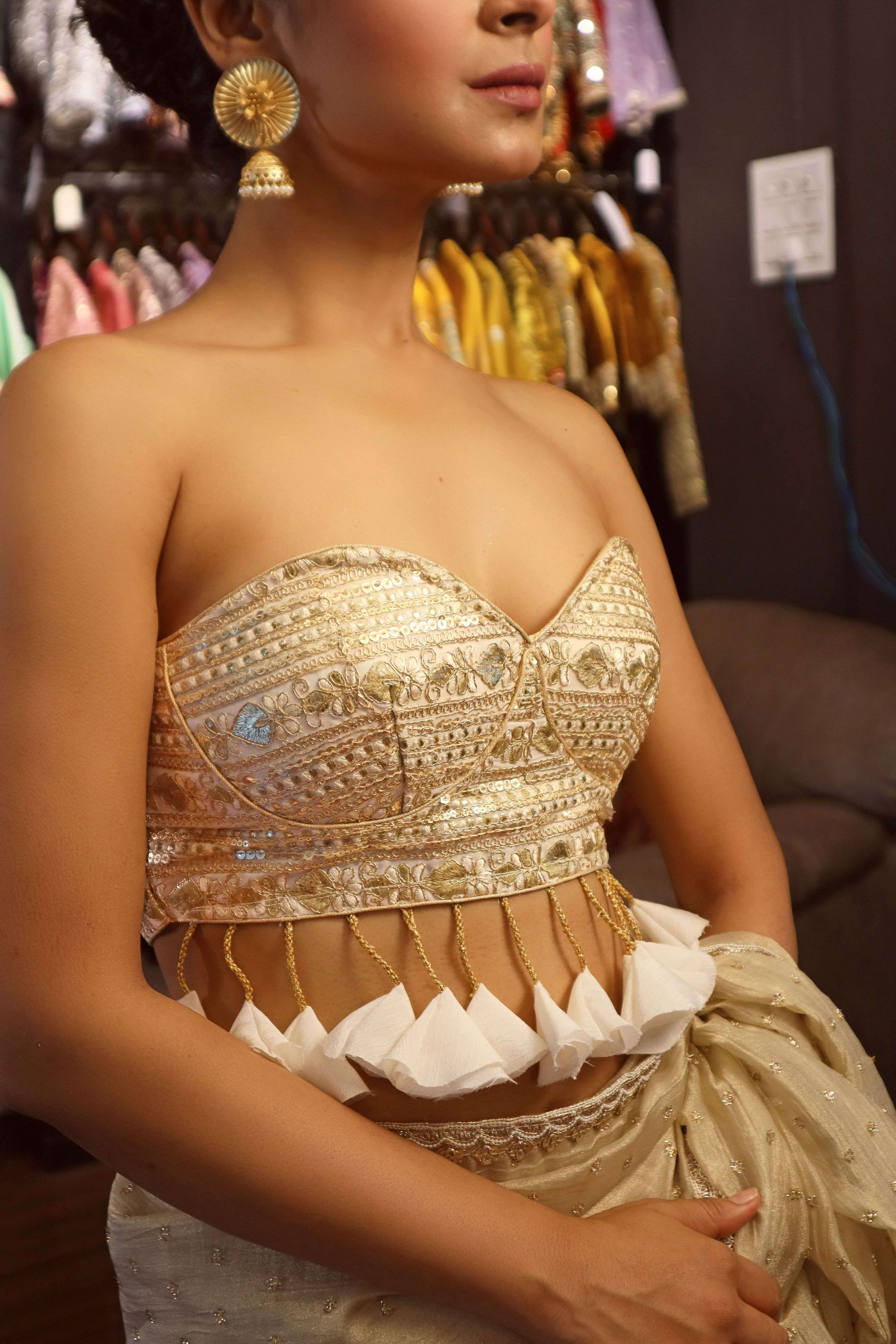 INTENSE IVORY CORSET BLOUSE